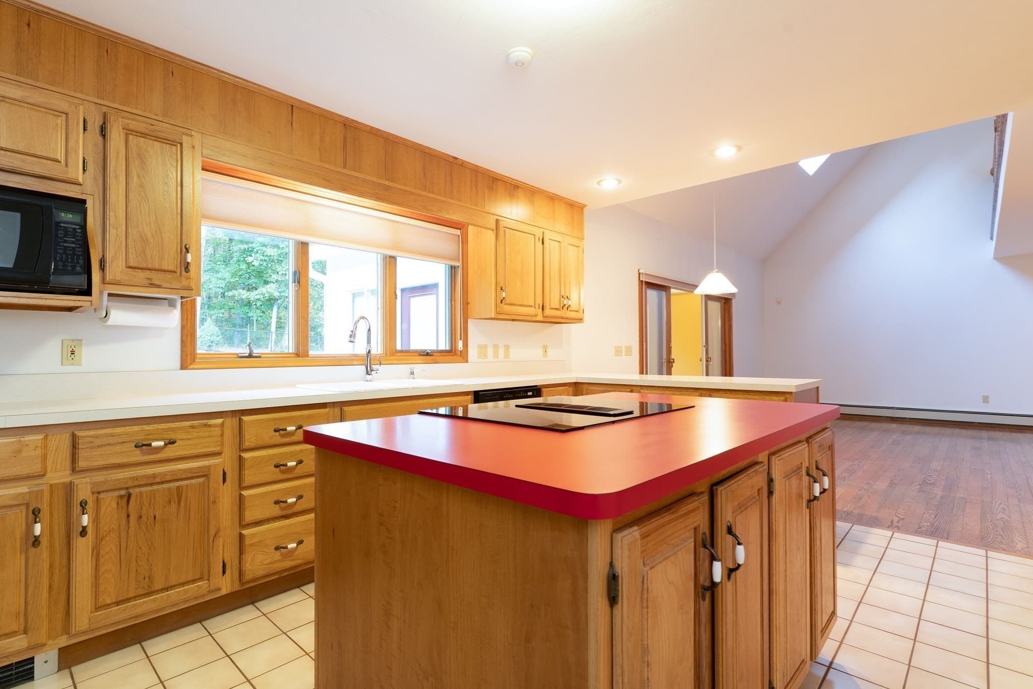 Single Family Residence at 80 Old East Brookfield Rd, North Brookfield MA 01535, North Brookfield, photo 13 of 37