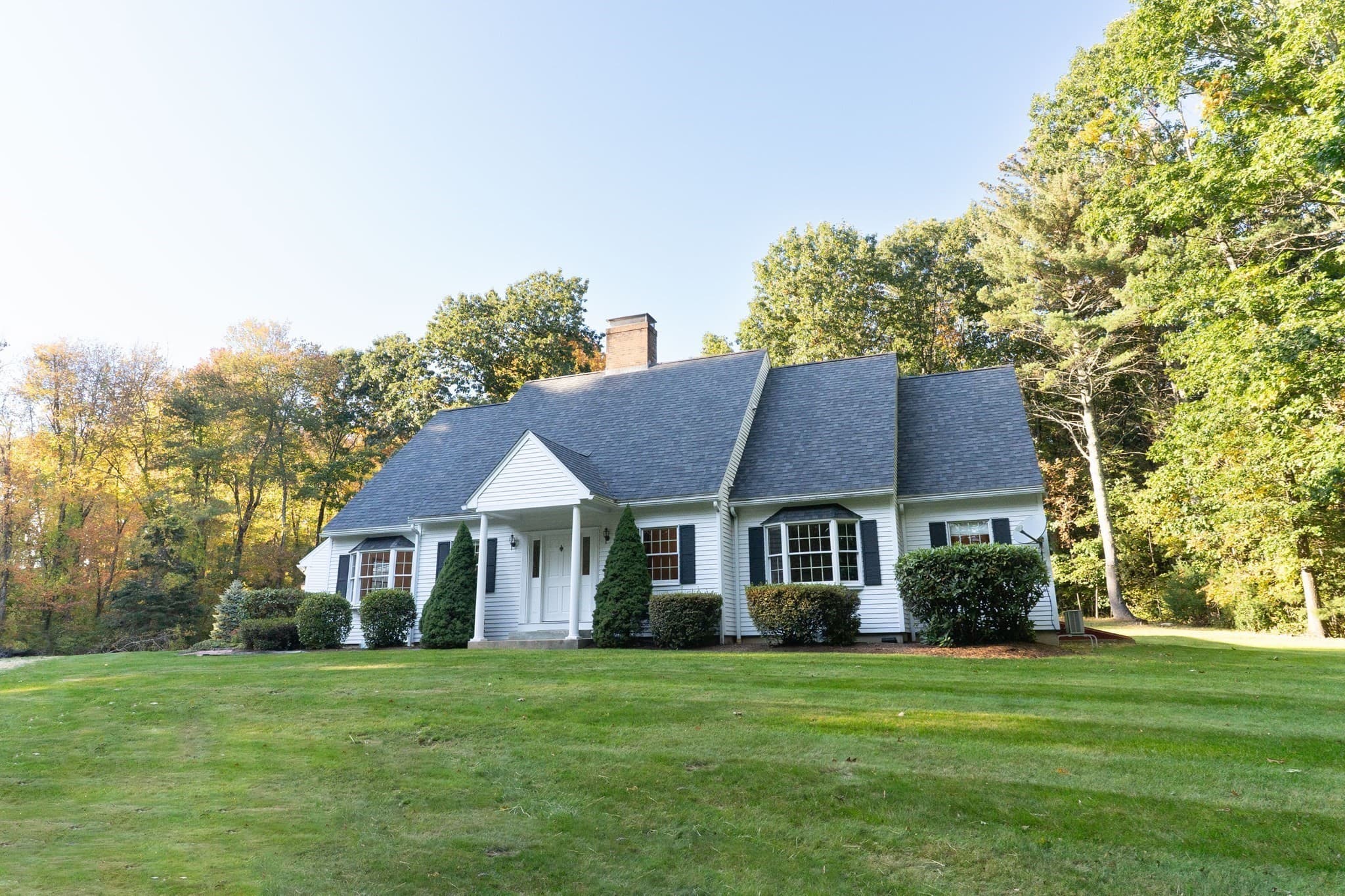 80 Old East Brookfield Rd, North Brookfield MA 01535
