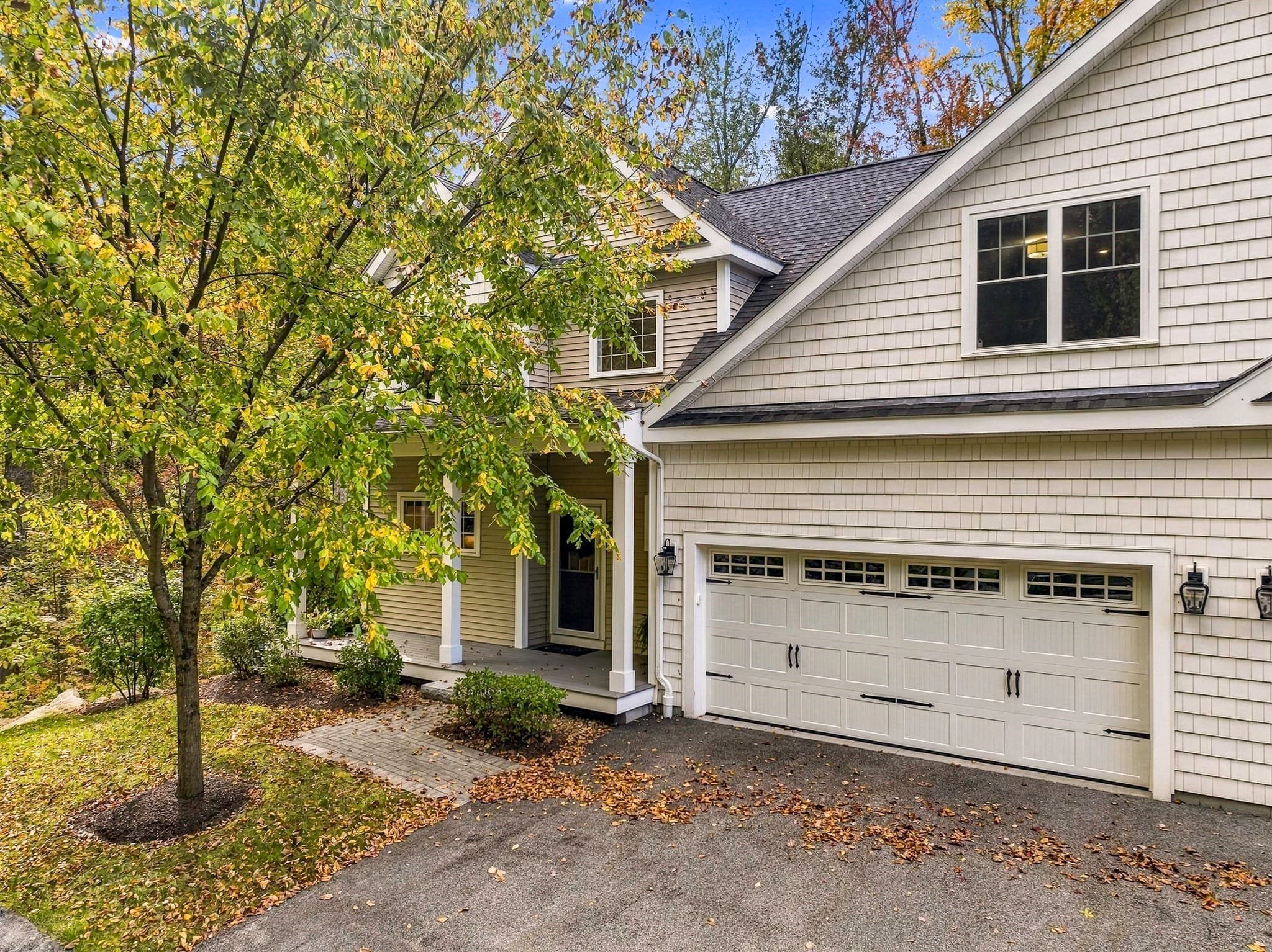 Condominium at 27 Stonebrook Court # 27, Southborough MA 01772, Southborough, photo 2 of 42