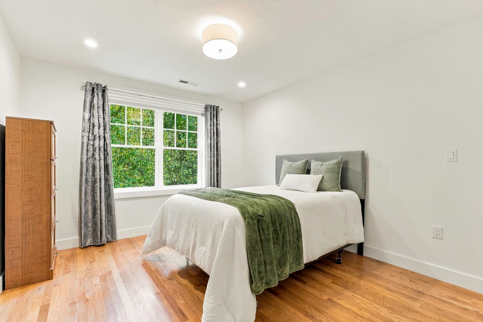 Condominium at 27 Stonebrook Court # 27, Southborough MA 01772, Southborough, photo 31 of 42