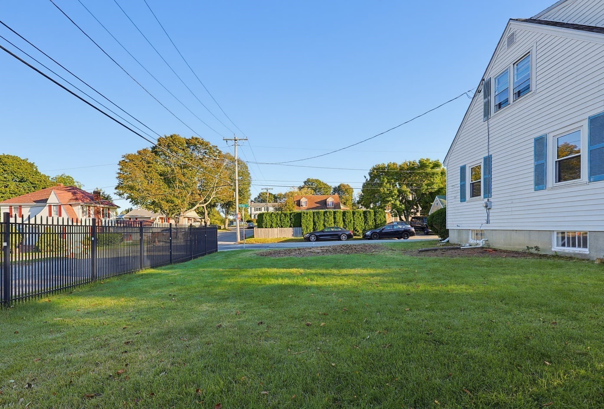 Single Family Residence at 35 Matthies St, Beverly MA 01915, Beverly, photo 6 of 32