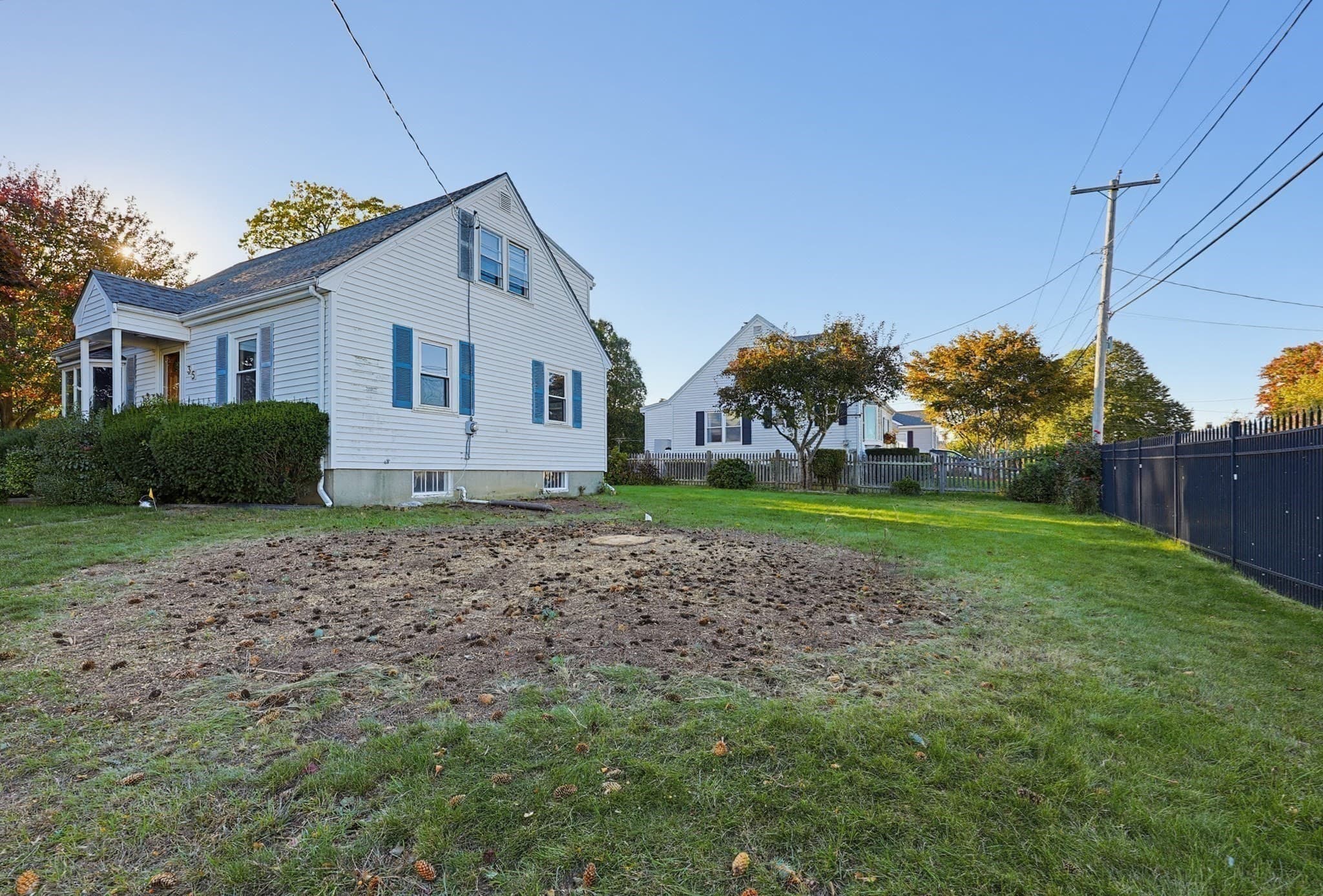 Single Family Residence at 35 Matthies St, Beverly MA 01915, Beverly, photo 8 of 32
