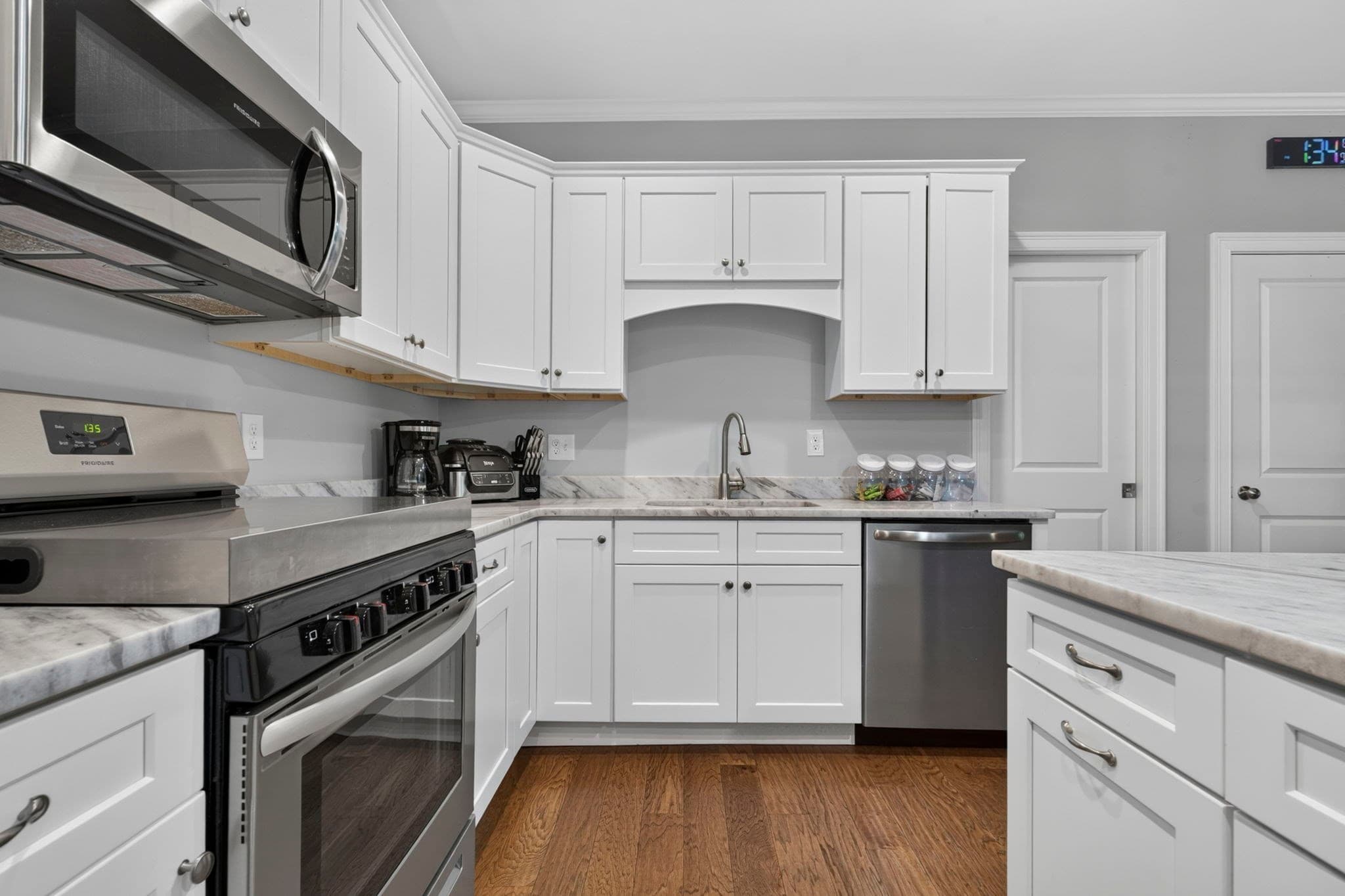 Condominium at 2 Cleveland # 1, Concord NH 03301, Concord, photo 2 of 37