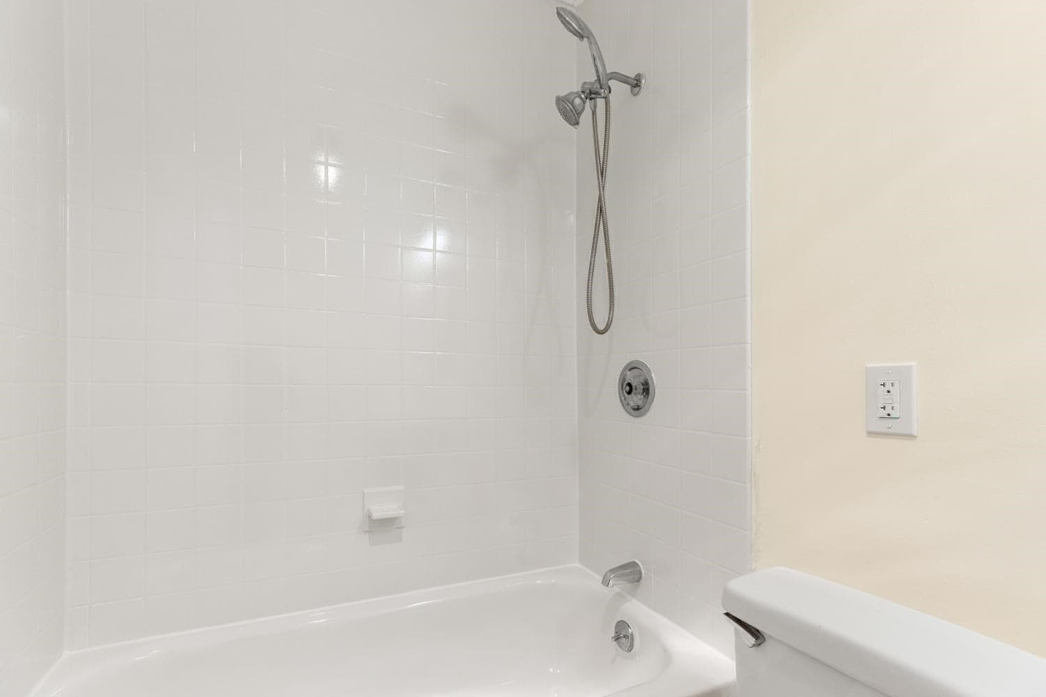 Condominium at 44 Washington St # 303, Brookline MA 02445, Brookline, photo 9 of 22