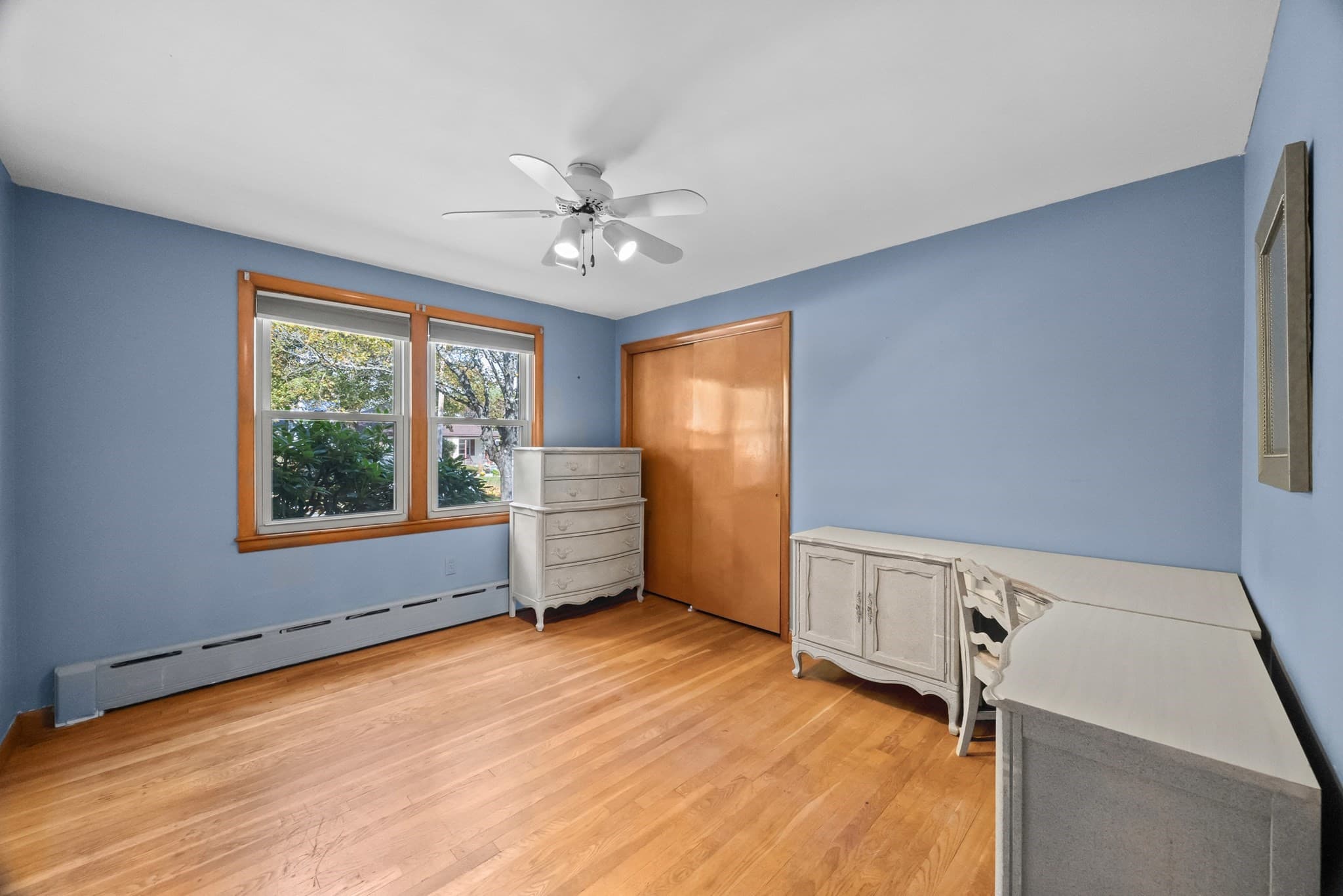Single Family Residence at 26 Crowningshield Rd, Worcester MA 01604, Worcester, photo 15 of 36