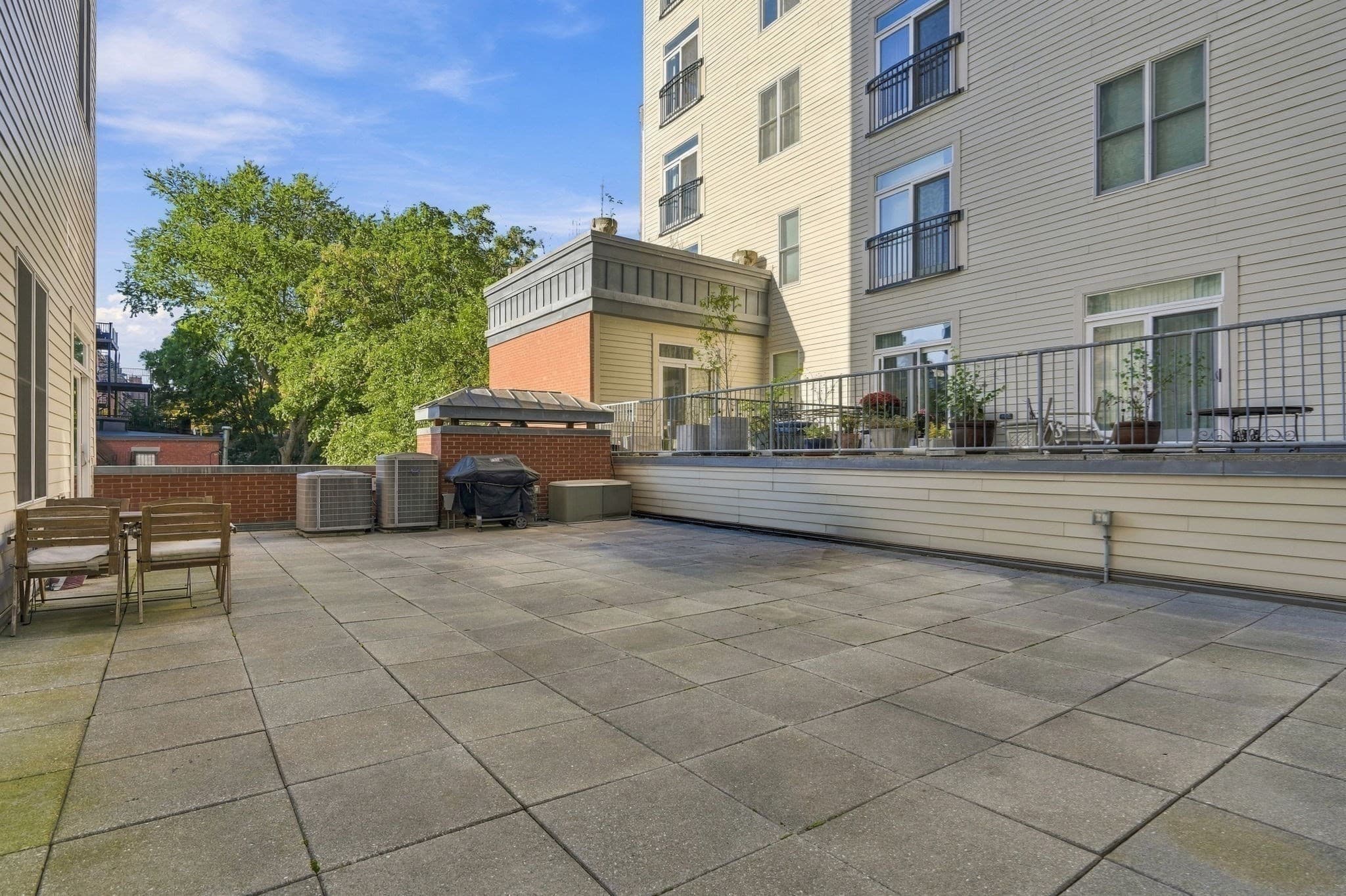 Condominium at 1723 Washington St. # 411, Boston MA 02118, photo 19 of 21