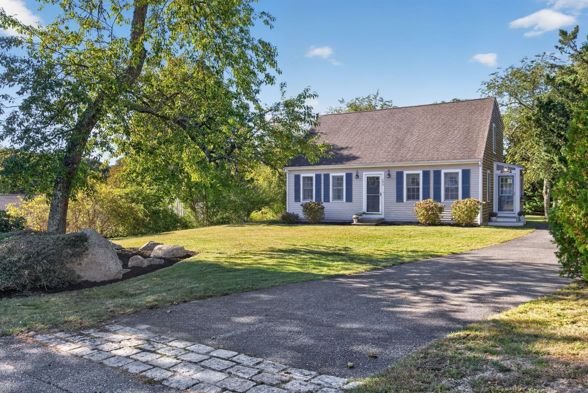 908 Shore Rd, Bourne MA 02559