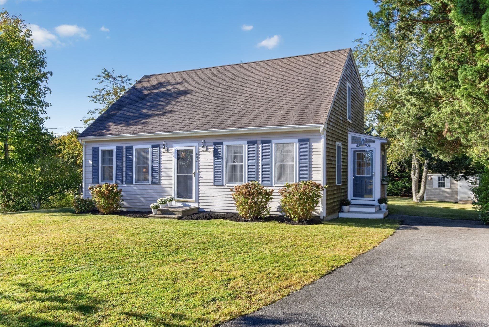 Single Family Residence at 908 Shore Rd, Bourne MA 02559, Bourne, photo 4 of 42