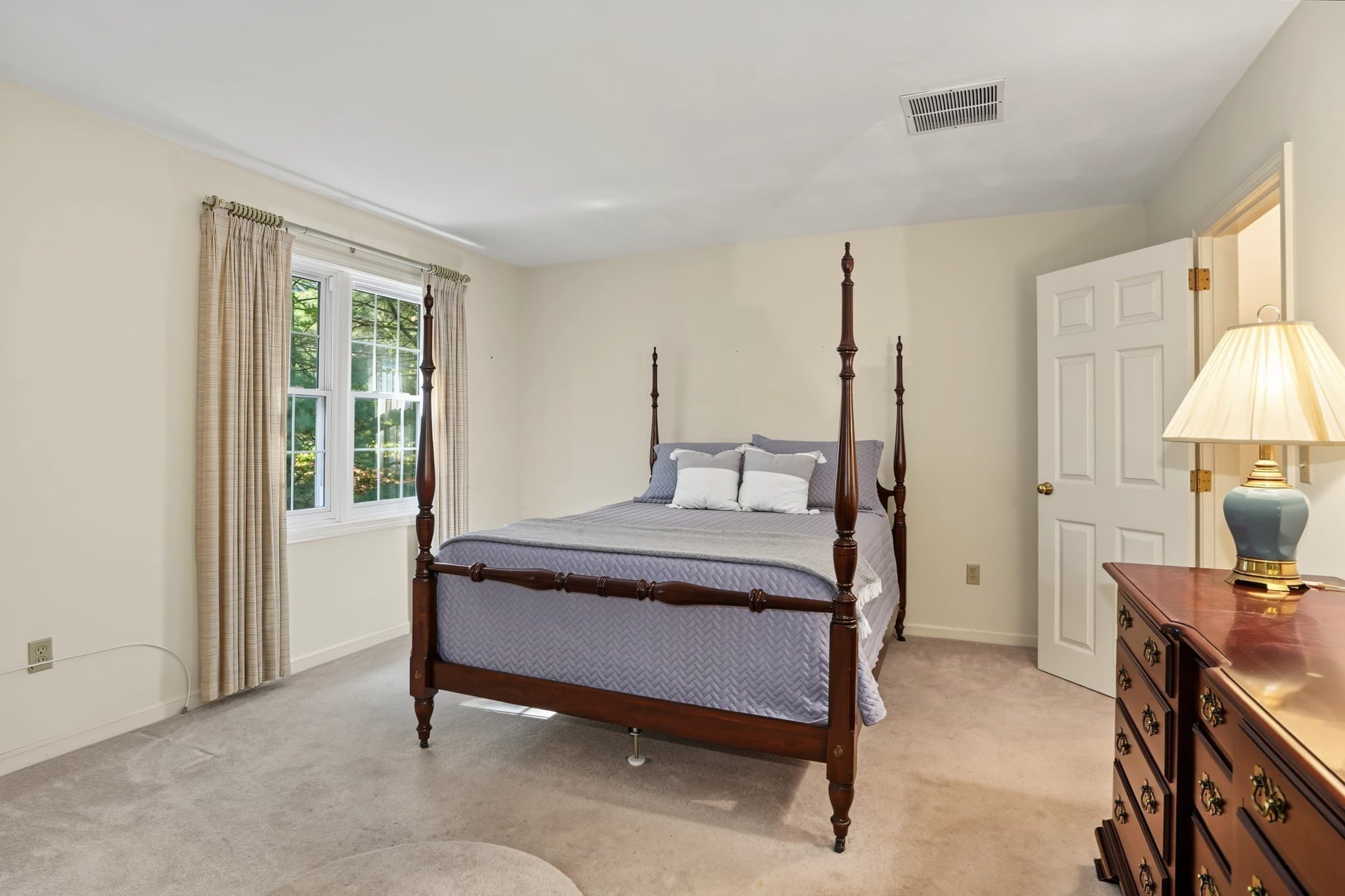 Condominium at 153 Laurelwood Drive # 153, Hopedale MA 01747, Hopedale, photo 25 of 38