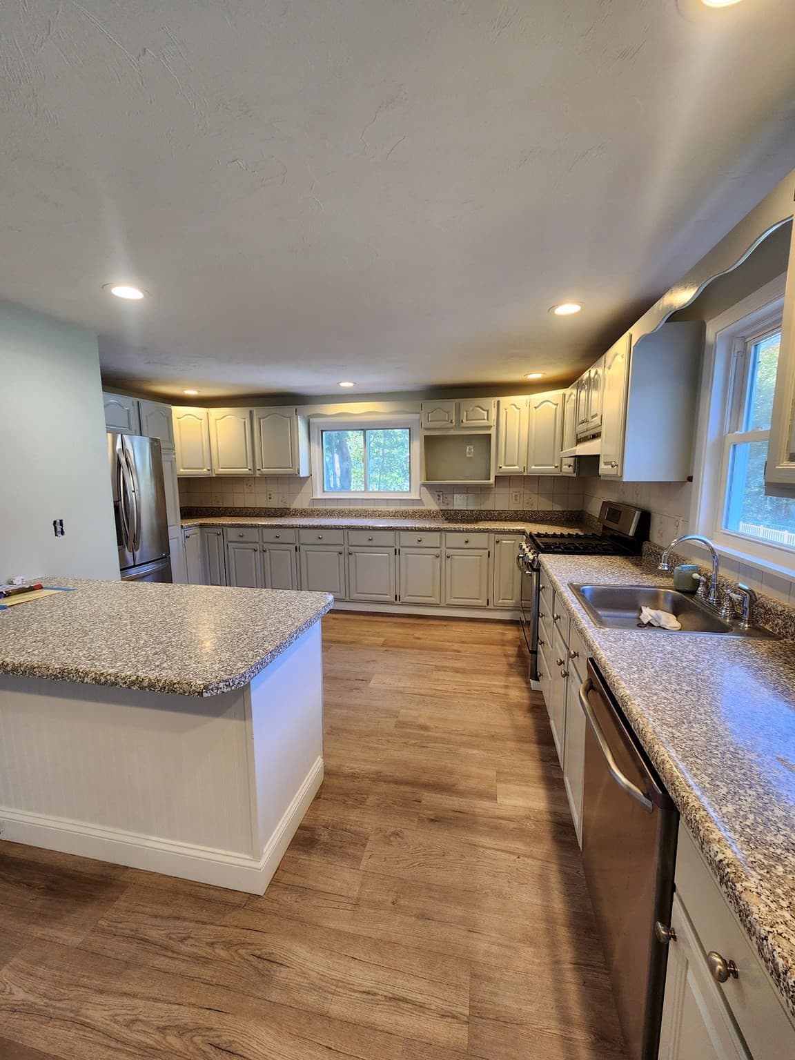 Single Family Residence at 4 Richardson Road, Hudson MA 01749, Hudson, photo 2 of 3
