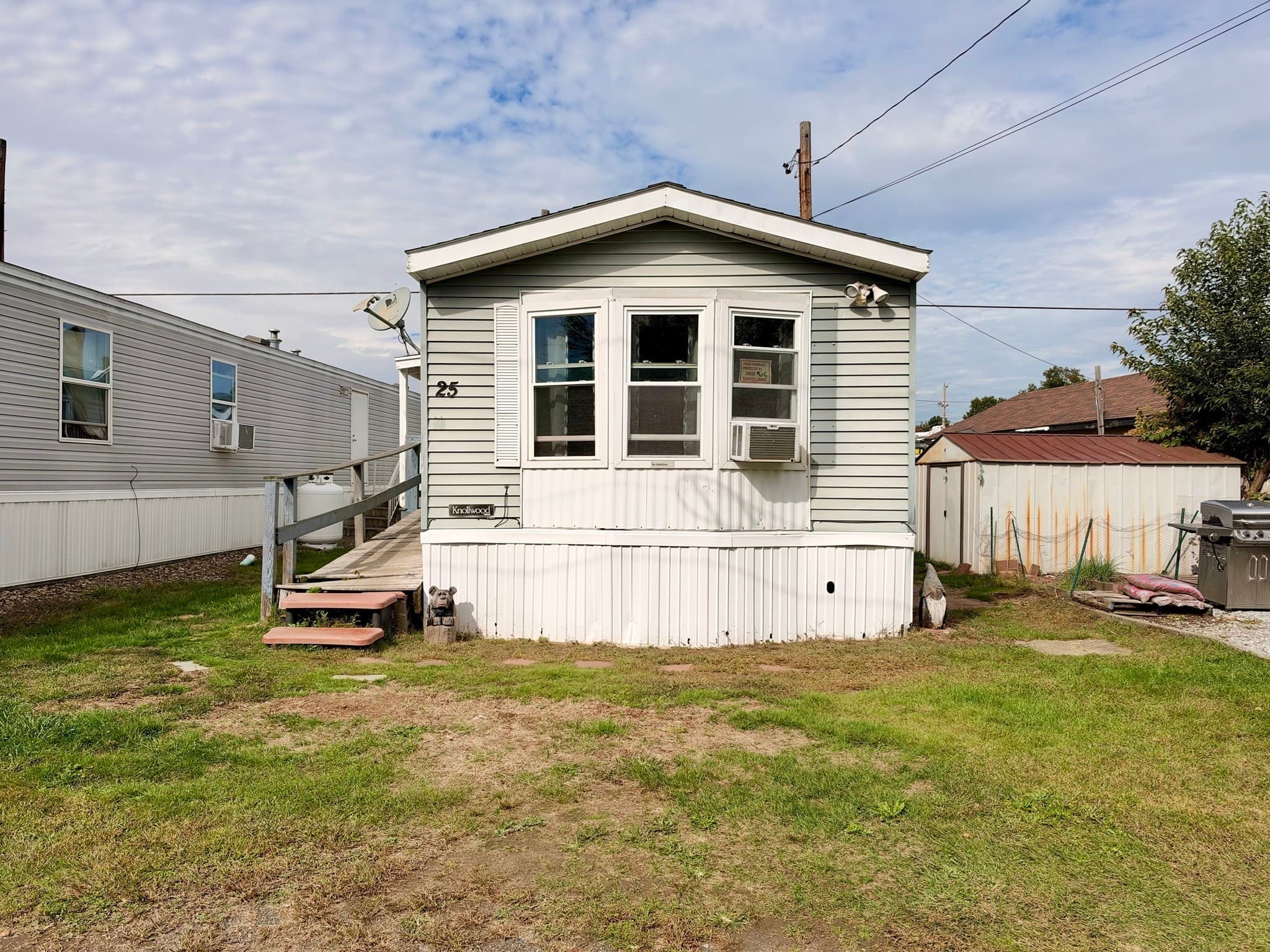 Mobile Home at 868 Southampton Rd # 25, Westfield MA 01085, Westfield, photo 2 of 19
