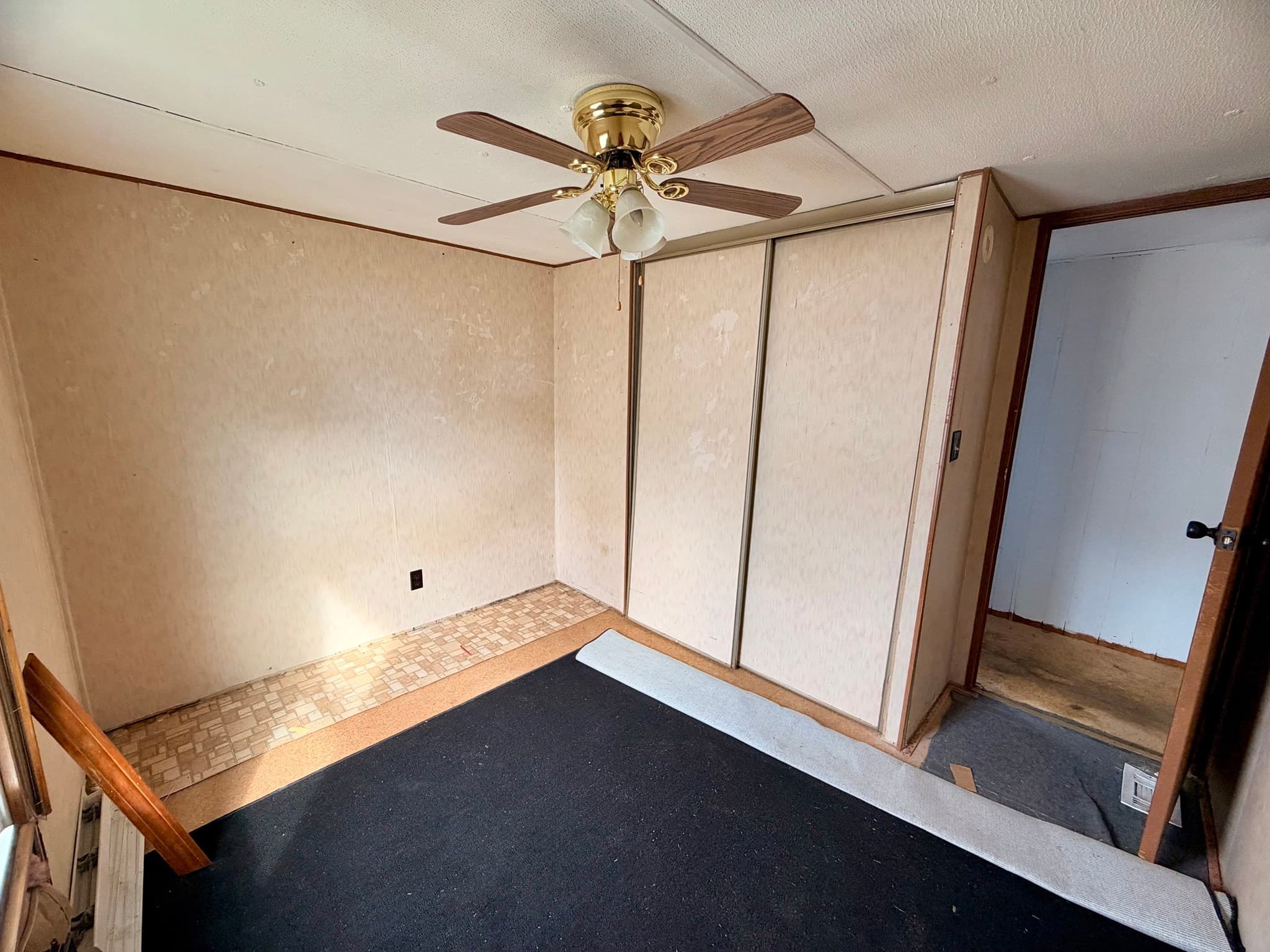 Mobile Home at 868 Southampton Rd # 25, Westfield MA 01085, Westfield, photo 15 of 19