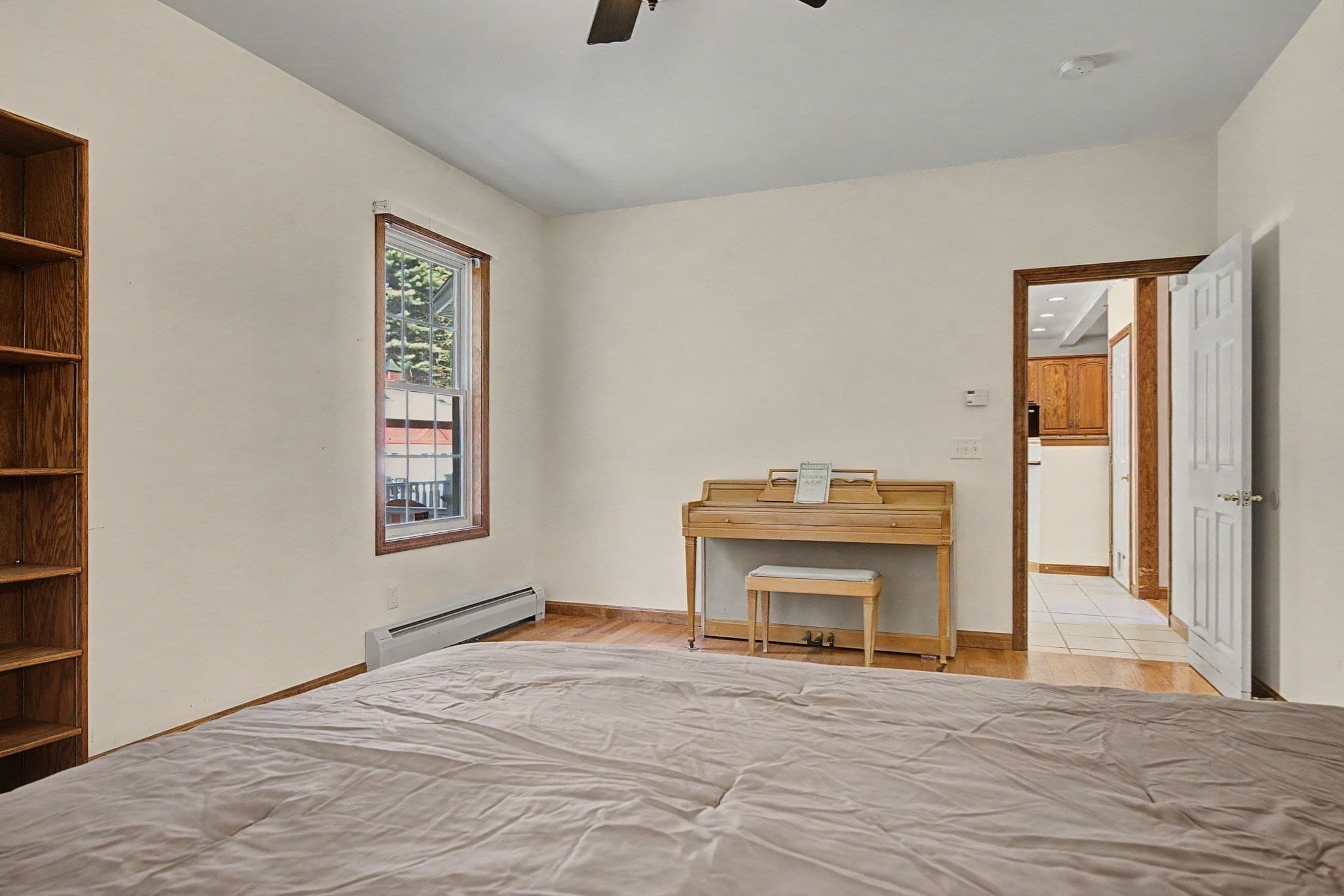 Single Family Residence at 141 Pomeroy Meadow Road, Southampton MA 01073, Southampton, photo 23 of 39