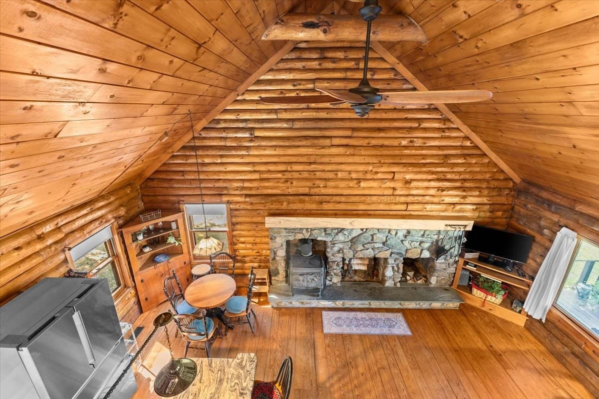 Equestrian at 127 Mendon St, Bellingham MA 02019, Bellingham, photo 27 of 40