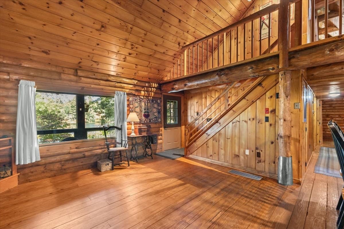 Equestrian at 127 Mendon St, Bellingham MA 02019, Bellingham, photo 14 of 40