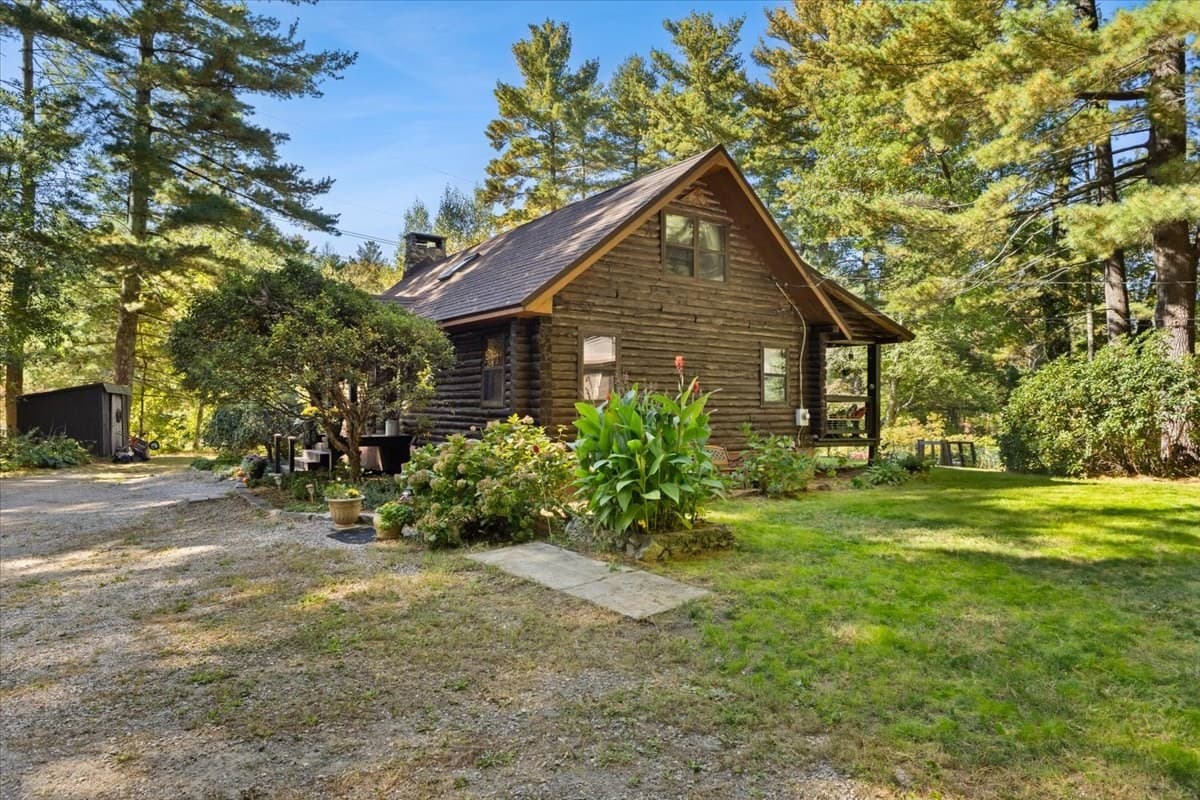 Equestrian at 127 Mendon St, Bellingham MA 02019, Bellingham, photo 37 of 40
