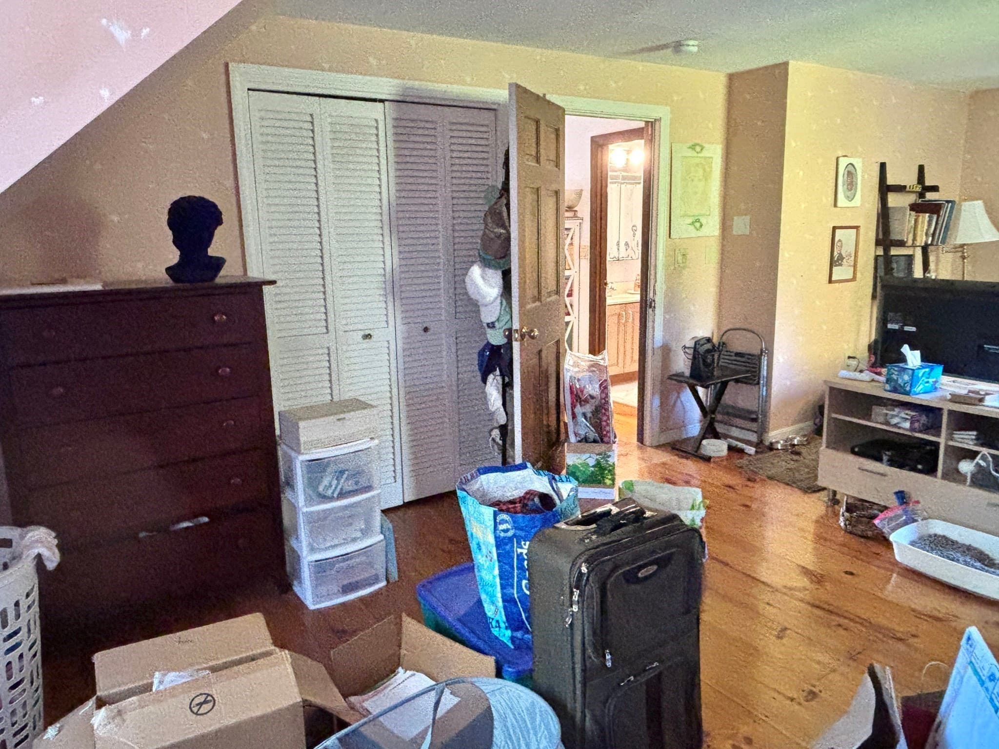 Single Family Residence at 16 Tarkiln Rd, Kingston MA 02364, Kingston, photo 18 of 39