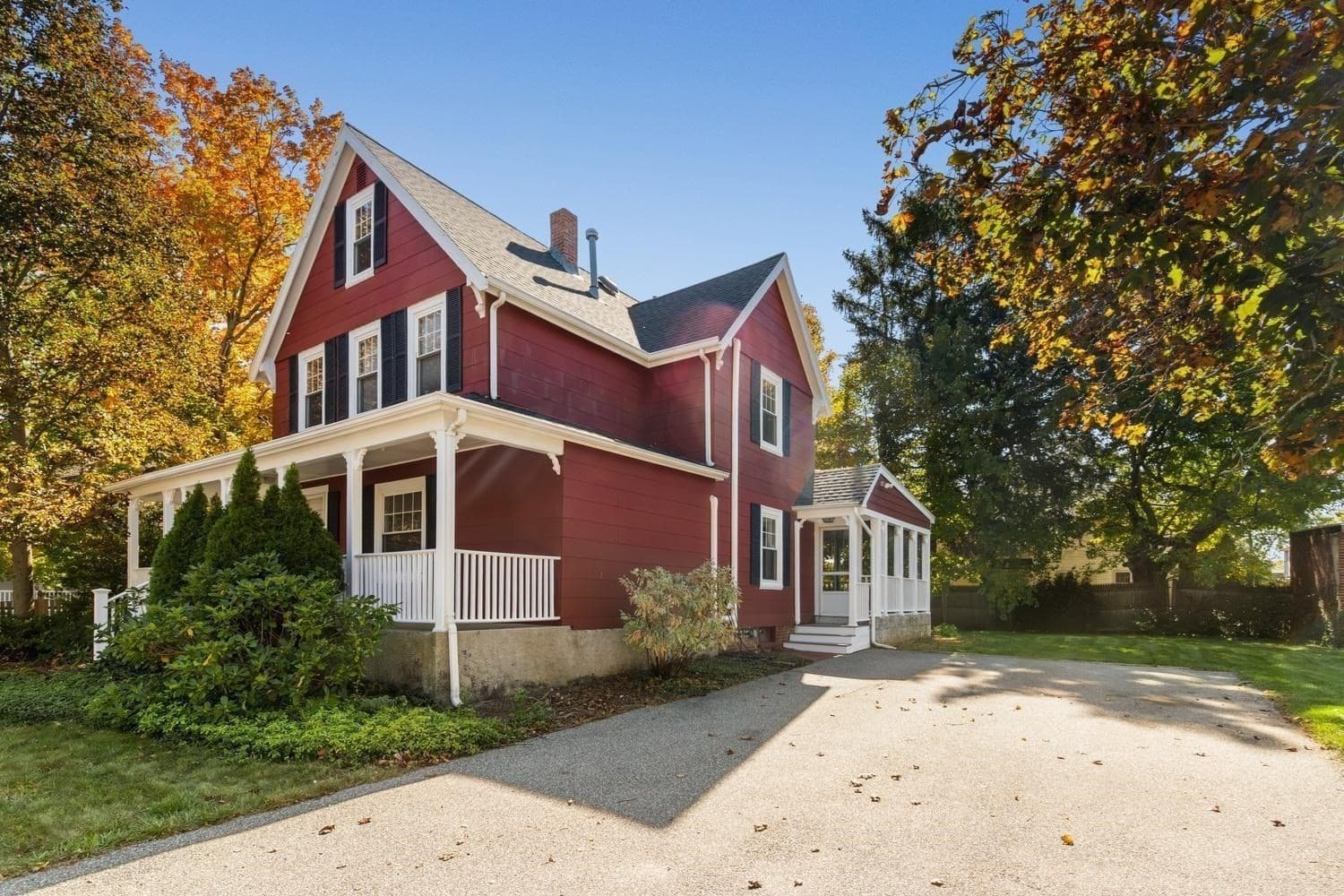 Single Family Residence at 39 Forest St, Winchester MA 01890, Winchester, photo 5 of 38