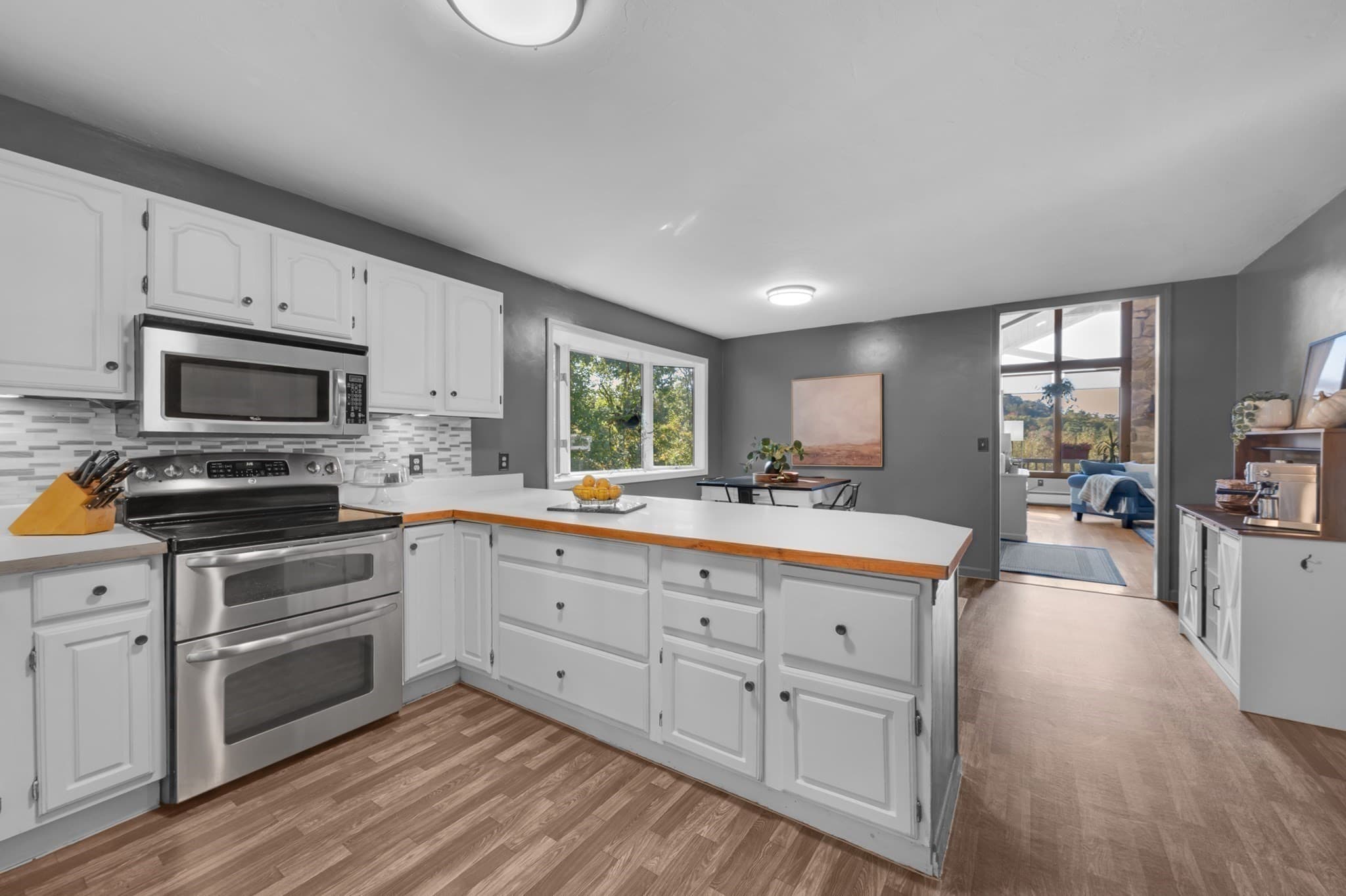 Single Family Residence at 42 Streeter Rd, Sturbridge MA 01518, Sturbridge, photo 10 of 42