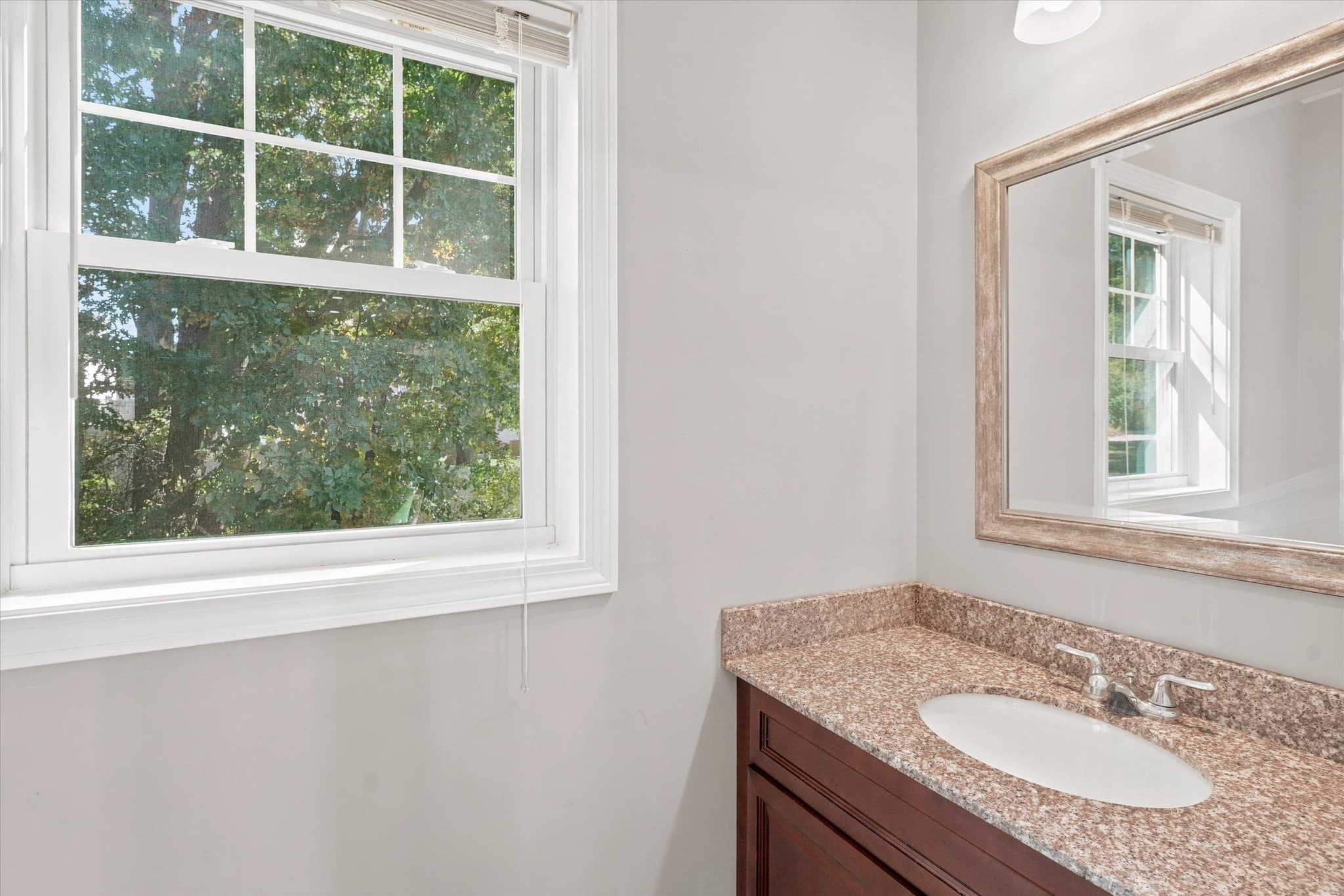 Condominium at 2 Mackenzie Way, Haverhill MA 01832, Haverhill, photo 15 of 40