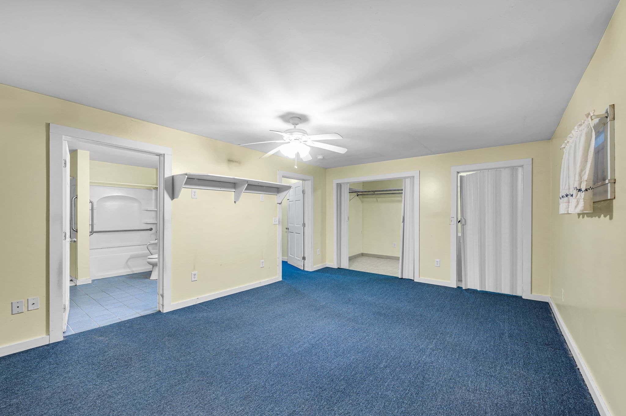 Single Family Residence at 26 Denton Cir, Springfield MA 01104, Springfield, photo 19 of 34
