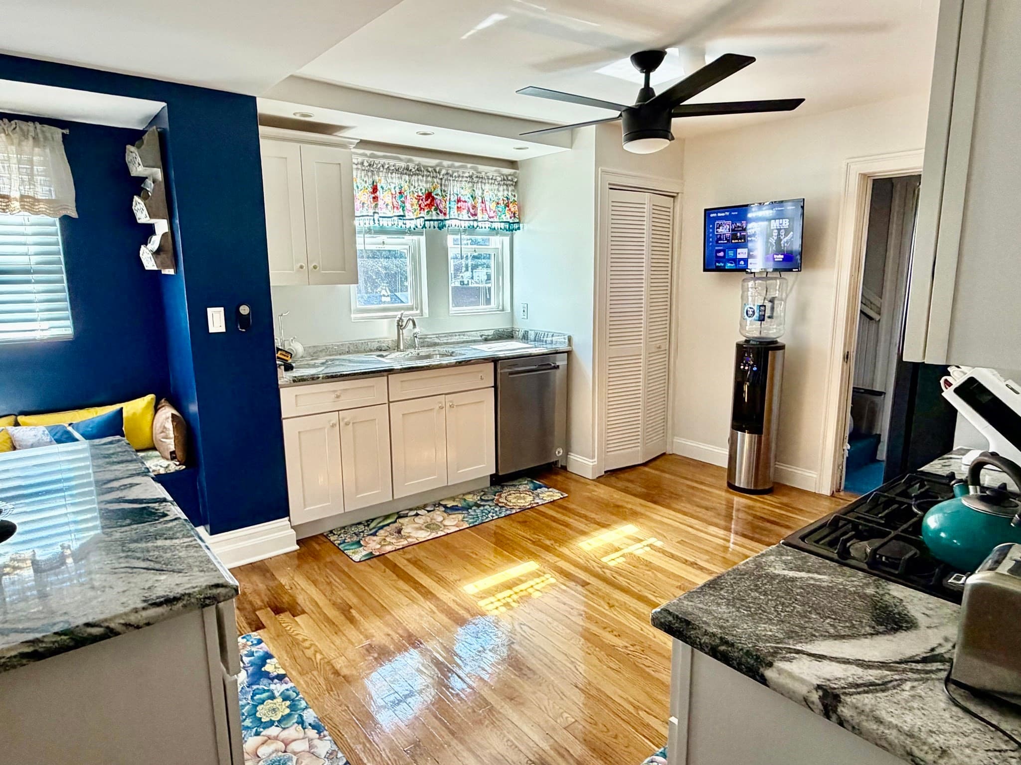 3 Family at 23-25 Fremont St, Winthrop MA 02152, Winthrop, photo 18 of 23