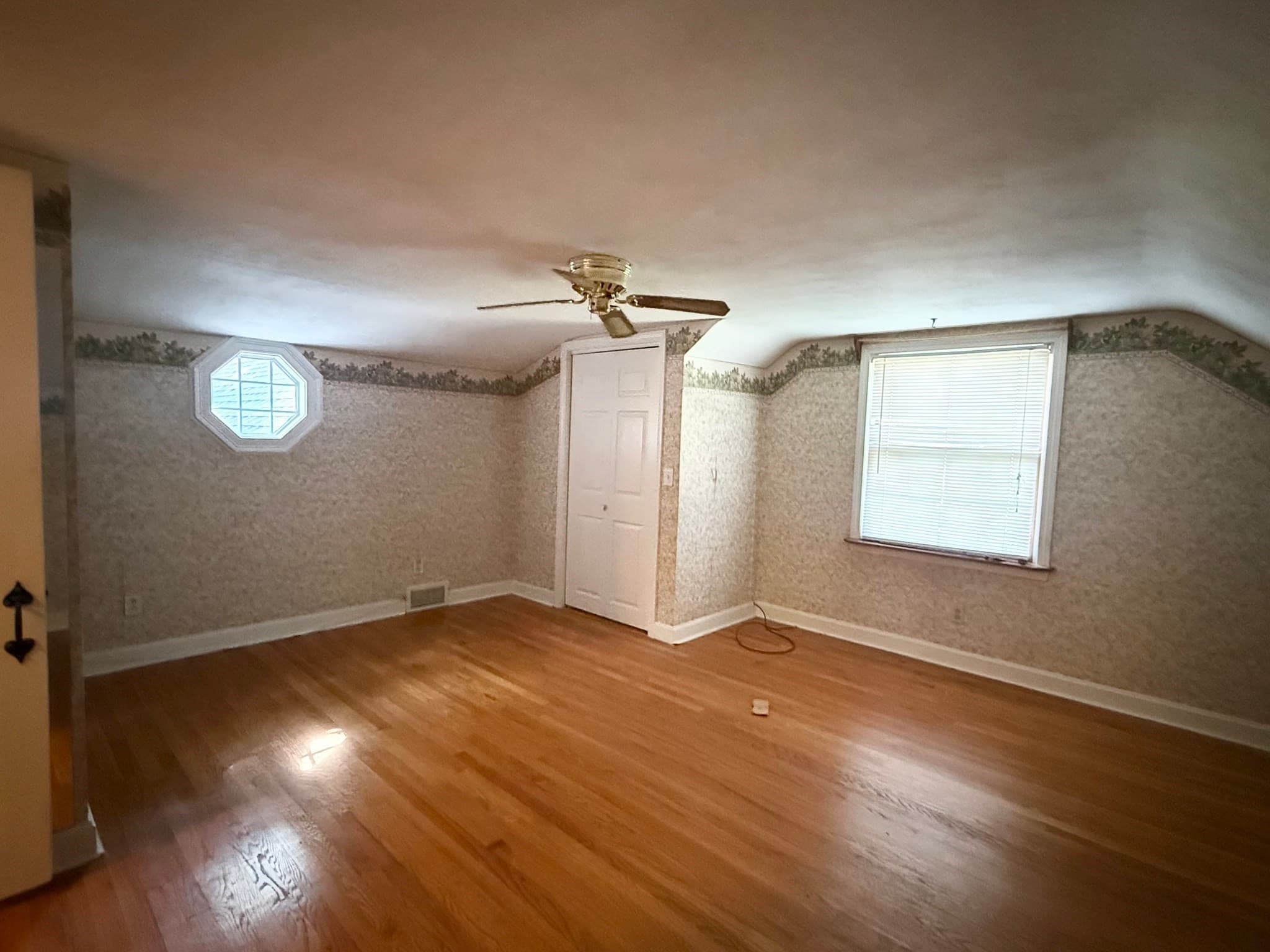 Single Family Residence at 719 South Branch Parkway, Springfield MA 01118, Springfield, photo 32 of 41