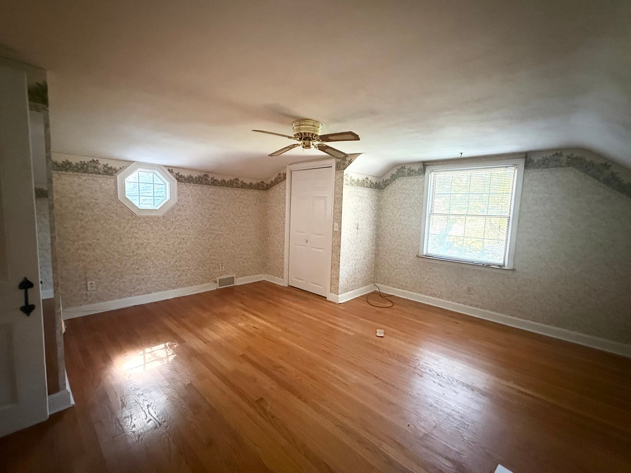 Single Family Residence at 719 South Branch Parkway, Springfield MA 01118, Springfield, photo 31 of 41