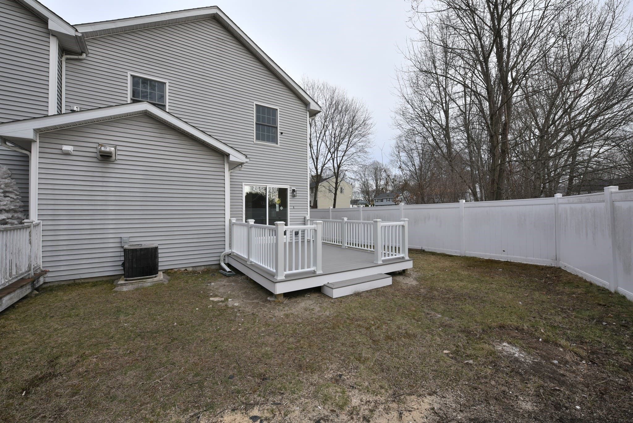 Condominium at 19 Stillman Circle # 19, Natick MA 01760, Natick, photo 3 of 16