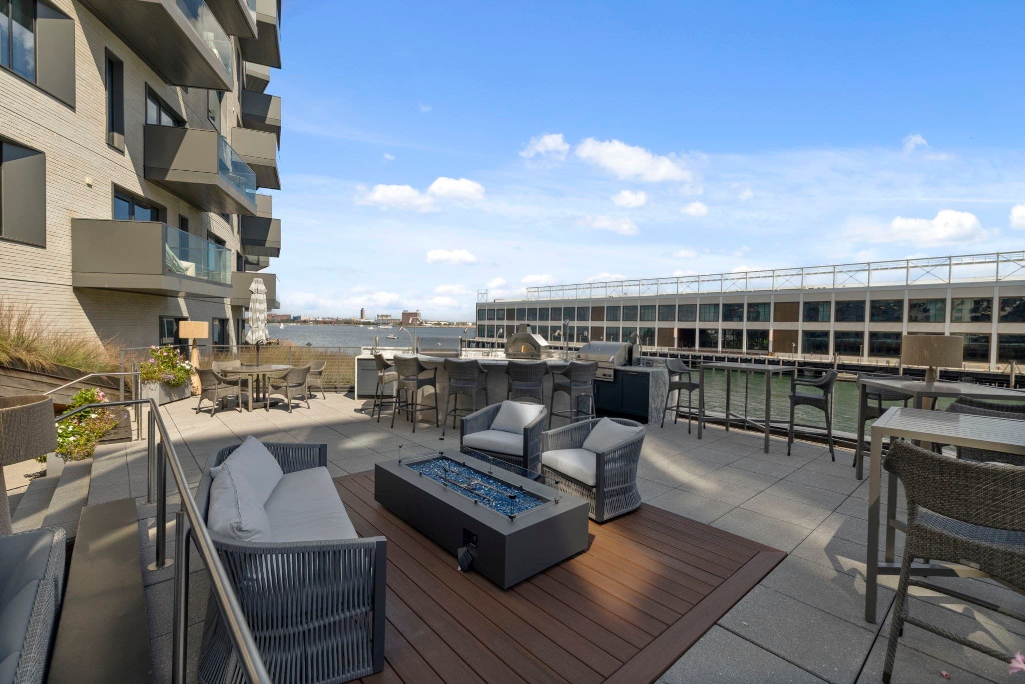 Condominium at 300 Pier 4 Blvd, Boston MA 02210, Boston, photo 38 of 42