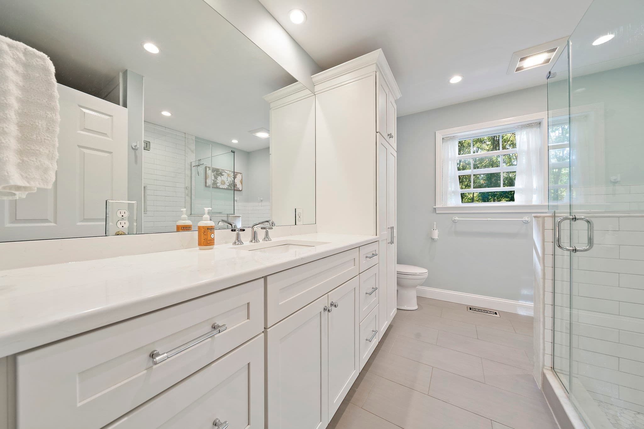 Single Family Residence at 7 Ouimet Ln, Foxboro MA 02035, Foxboro, photo 26 of 37