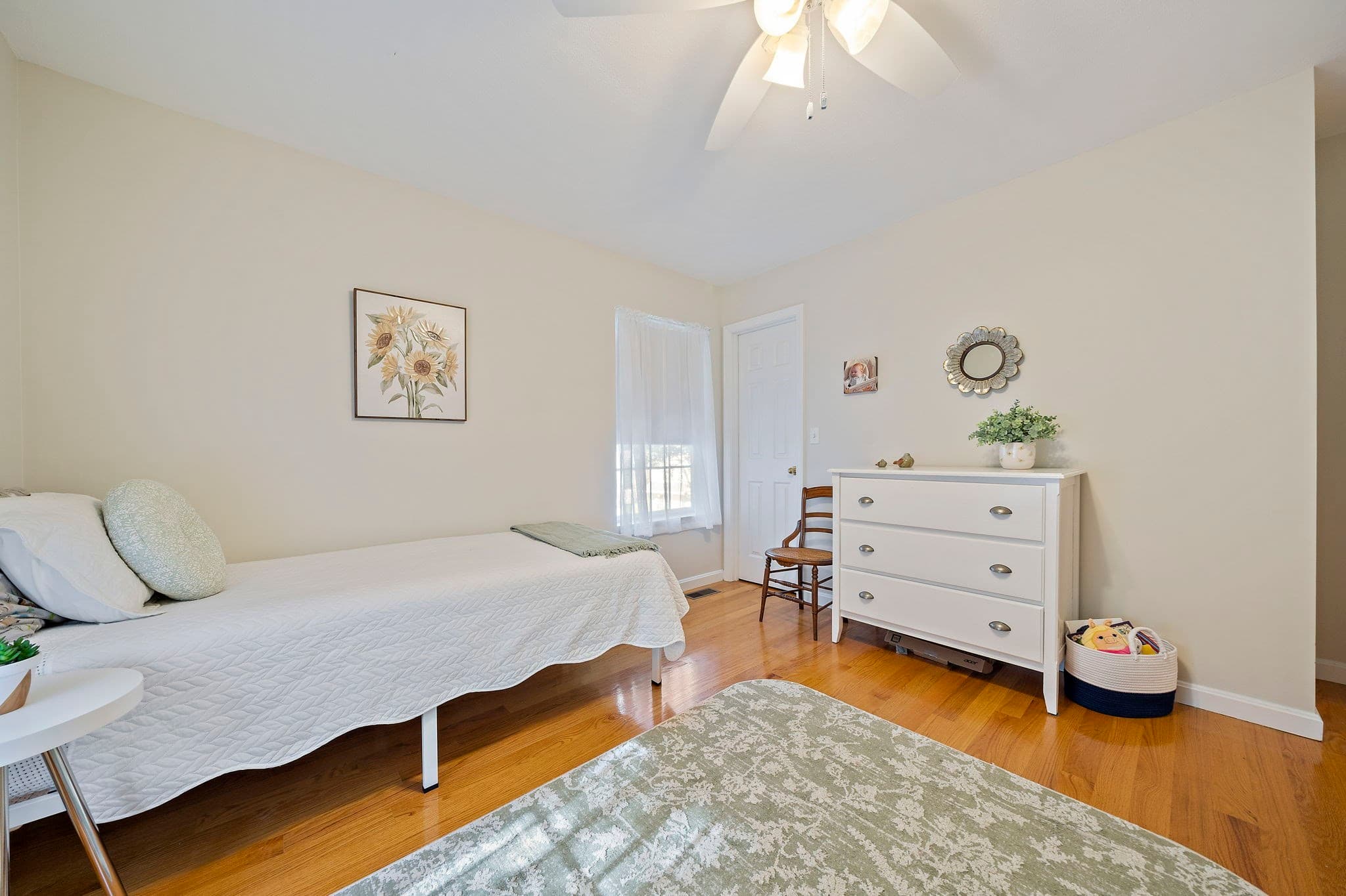 Single Family Residence at 7 Ouimet Ln, Foxboro MA 02035, Foxboro, photo 21 of 37