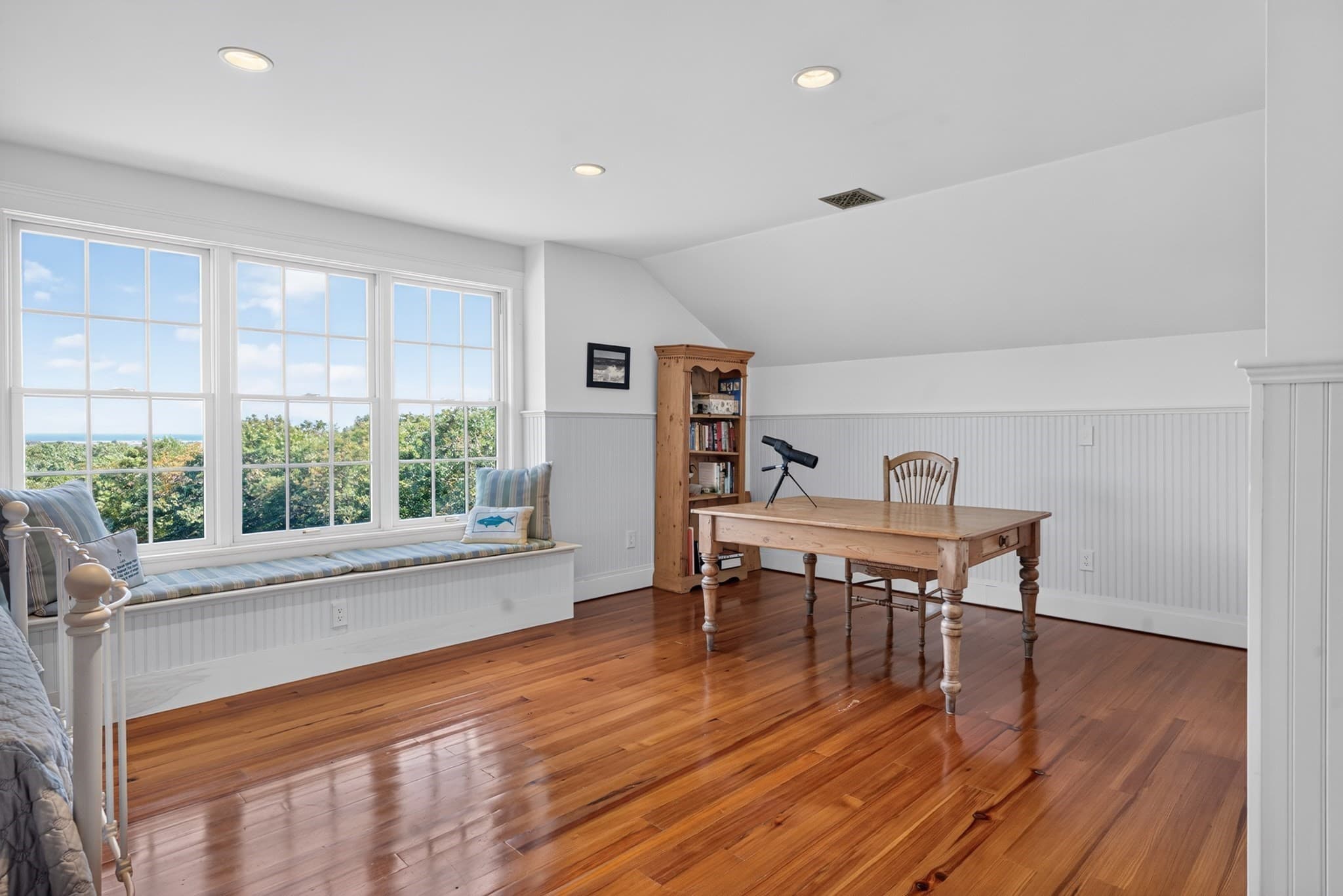 Single Family Residence at 4 Garrett Way, Edgartown MA 02539, Edgartown, photo 30 of 42
