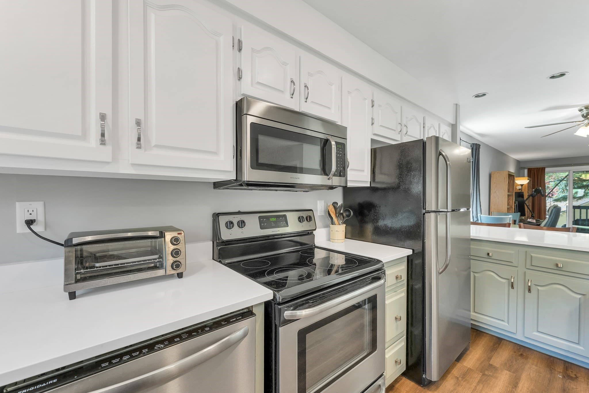 Condominium at 14 Shelburne Road, Merrimack NH 03054, Merrimack, photo 6 of 40