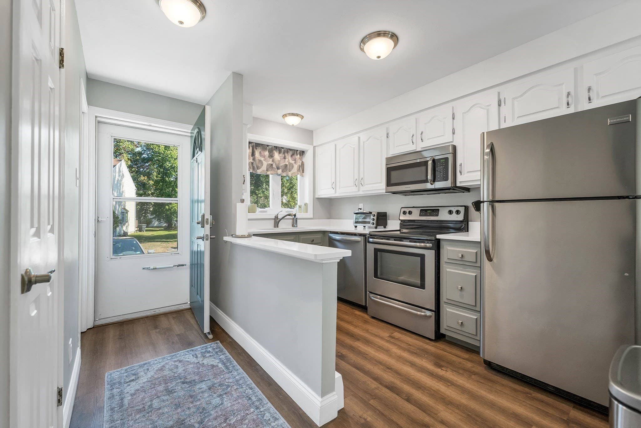 Condominium at 14 Shelburne Road, Merrimack NH 03054, Merrimack, photo 8 of 40