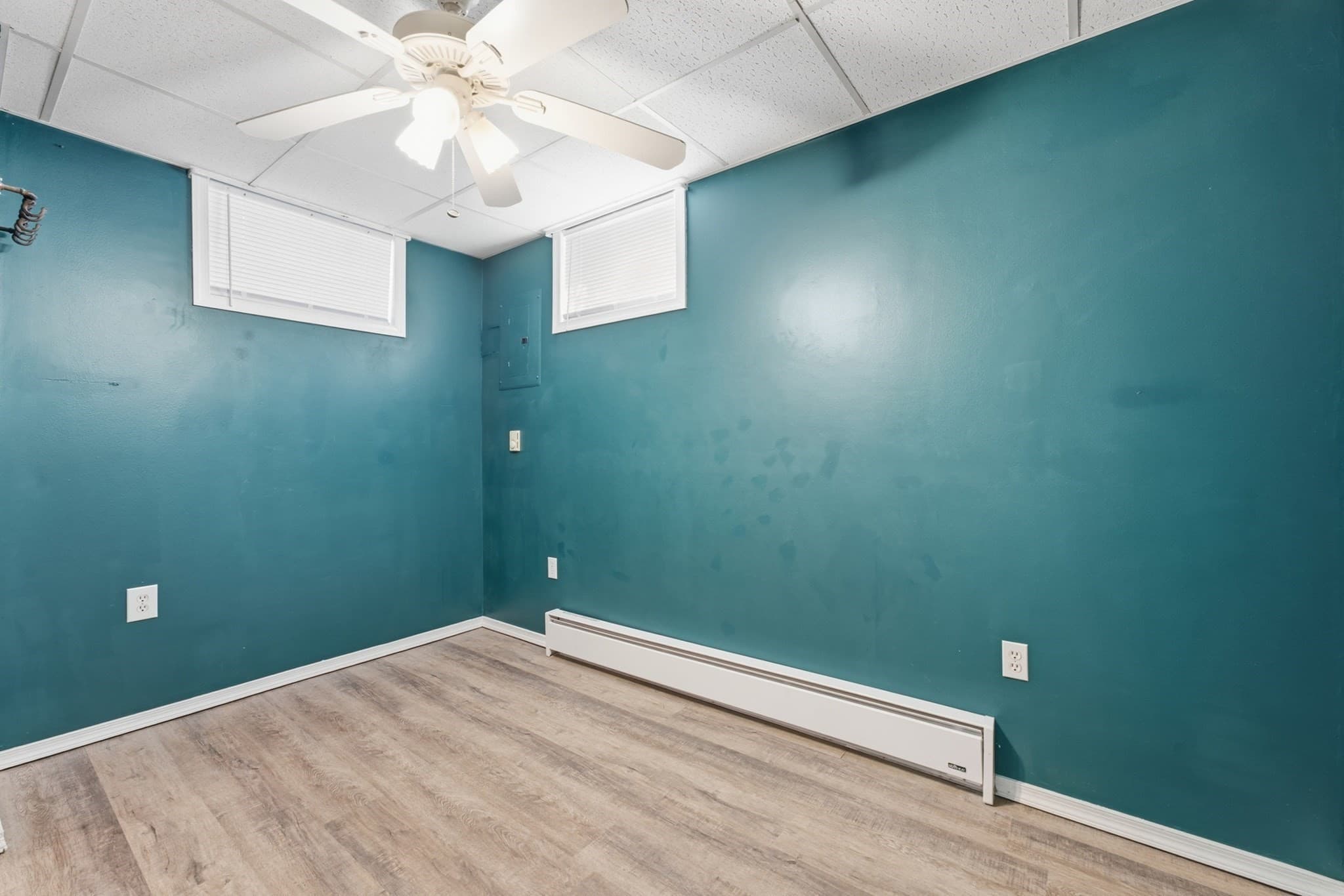 Single Family Residence at 66 Barrison St, Springfield MA 01109, Springfield, photo 32 of 42