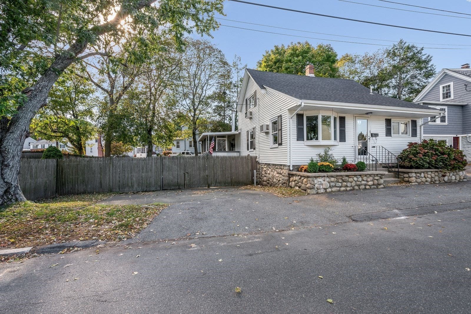 Single Family Residence at 67 Melvin St, Wakefield MA 01880, Wakefield, photo 2 of 41