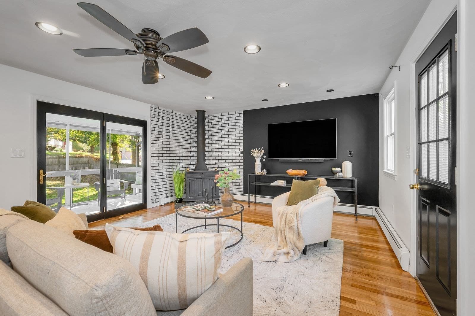 Single Family Residence at 67 Melvin St, Wakefield MA 01880, Wakefield, photo 11 of 41