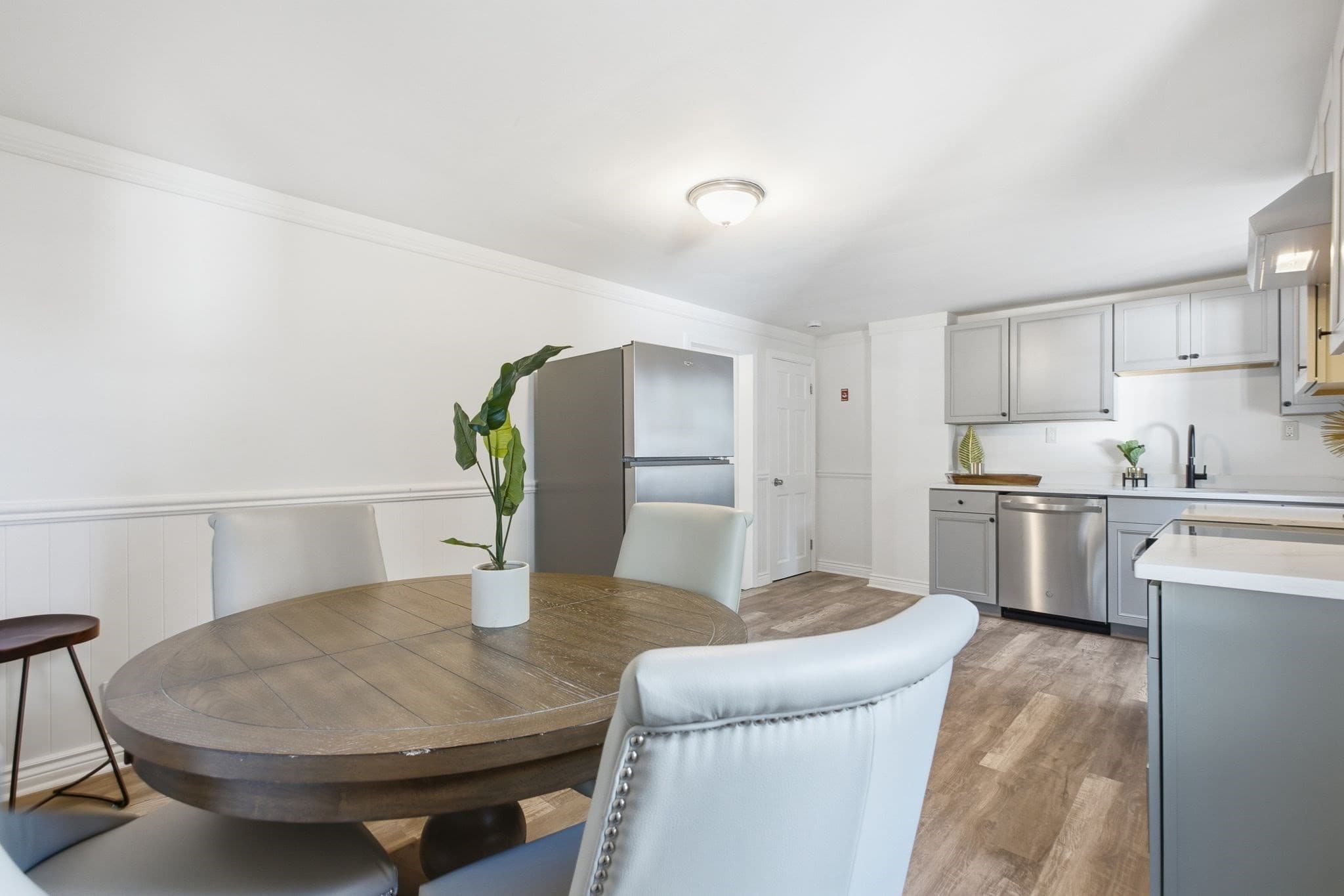 Condominium at 27 Lynn St # A, Peabody MA 01960, Peabody, photo 9 of 22