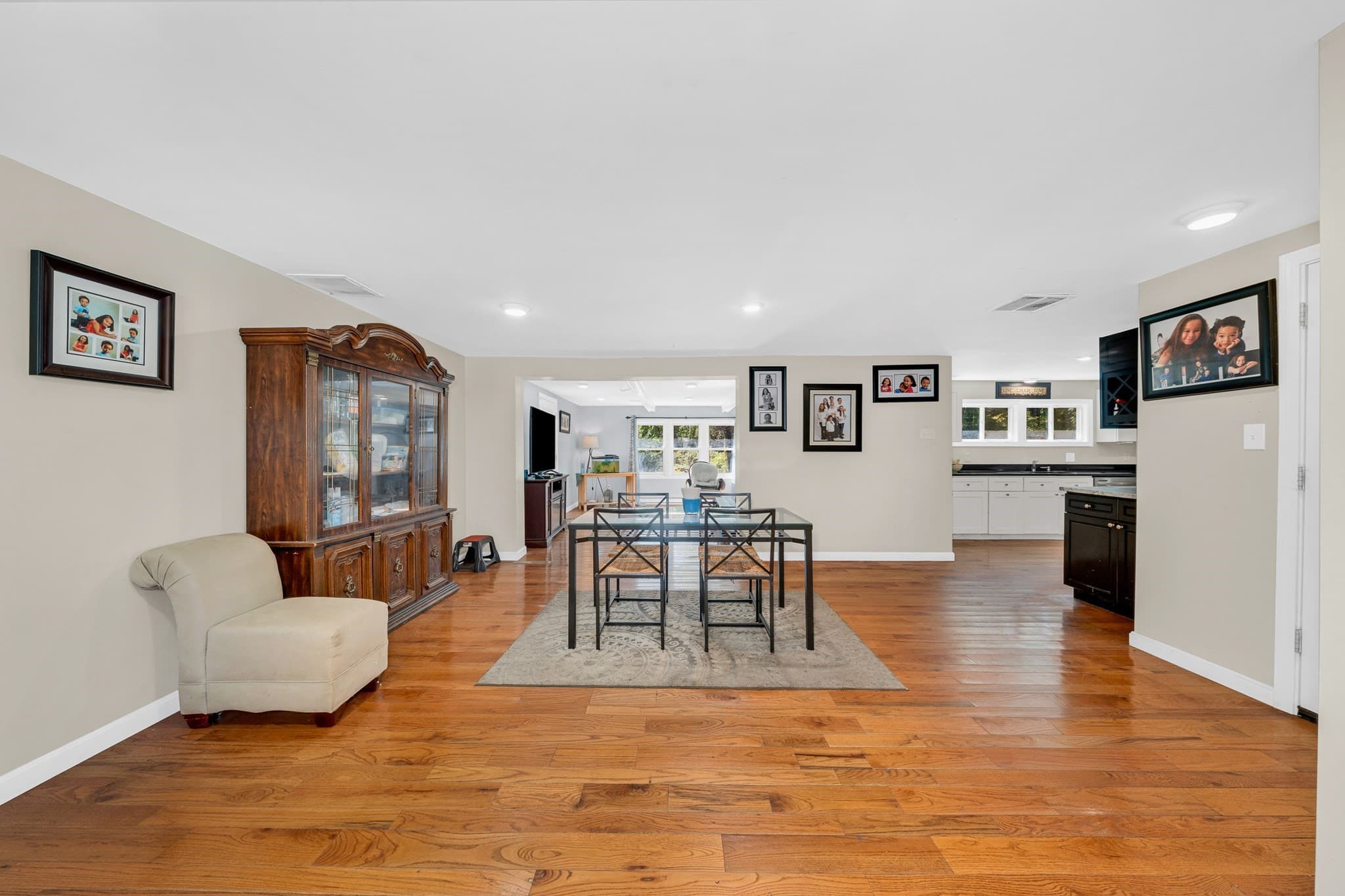 Single Family Residence at 70 River Rd, Andover MA 01810, Andover, photo 6 of 22