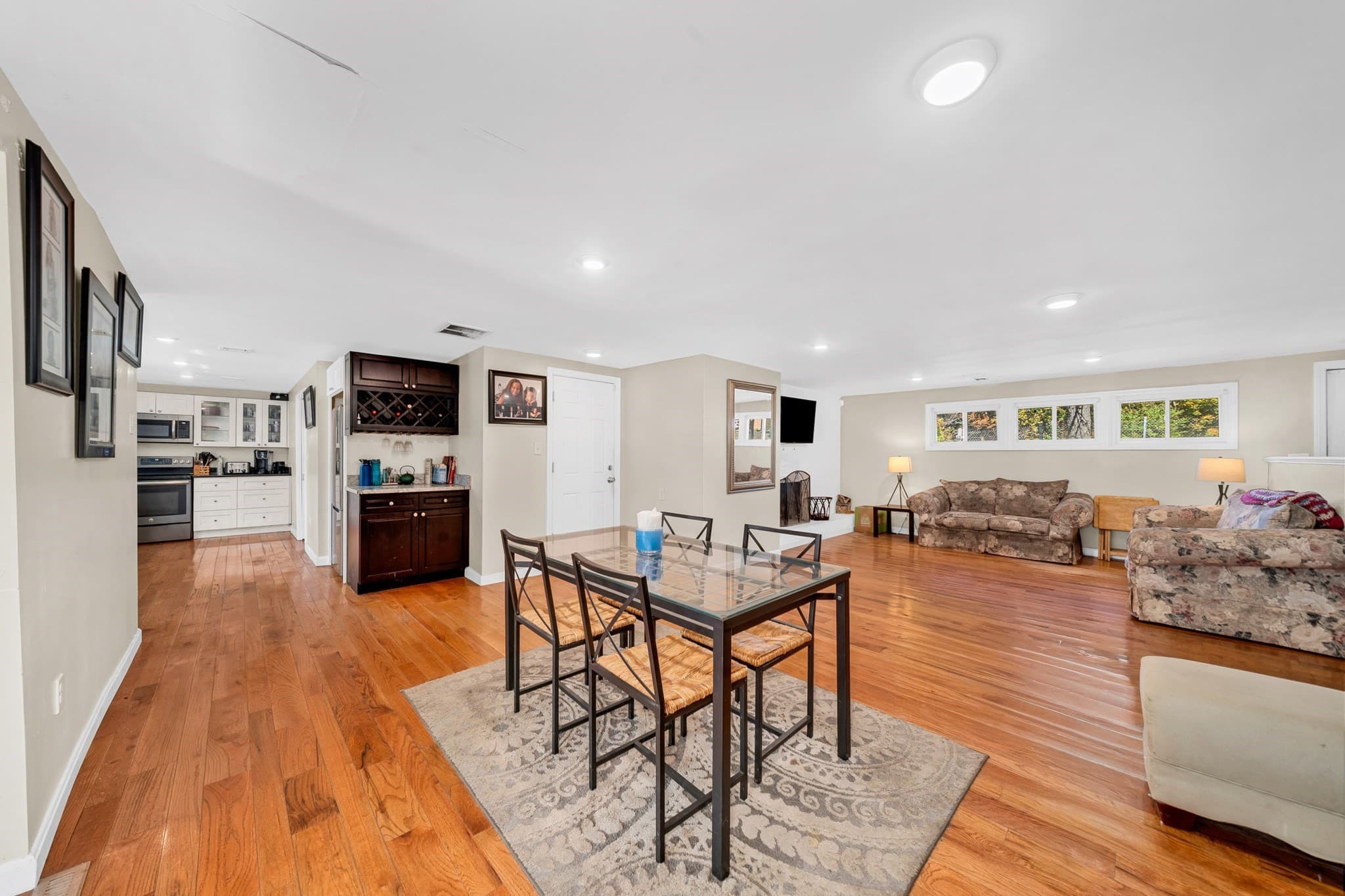 Single Family Residence at 70 River Rd, Andover MA 01810, Andover, photo 4 of 22