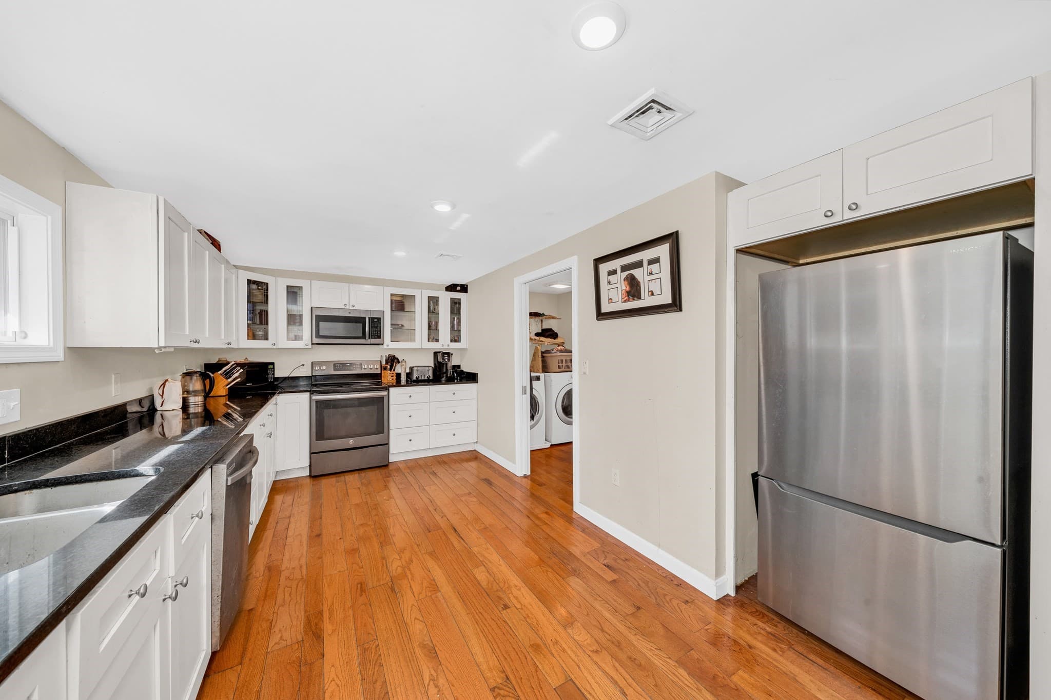 Single Family Residence at 70 River Rd, Andover MA 01810, Andover, photo 8 of 22