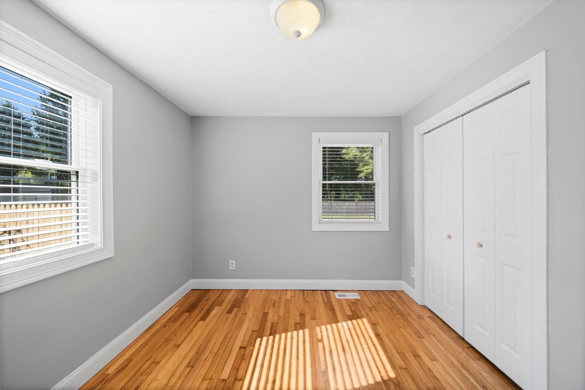 Single Family Residence at 42 Holland Dr, East Longmeadow MA 01028, East Longmeadow, photo 13 of 38