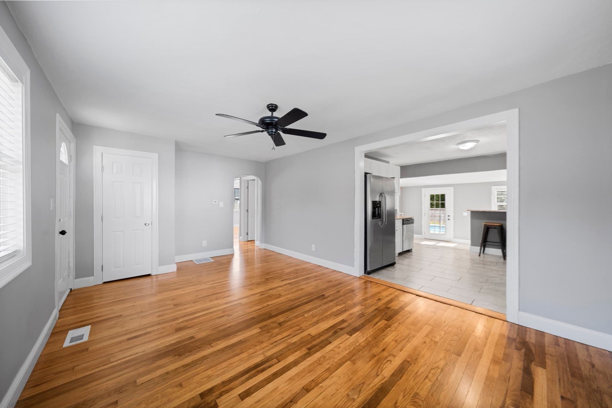 Single Family Residence at 42 Holland Dr, East Longmeadow MA 01028, East Longmeadow, photo 3 of 38