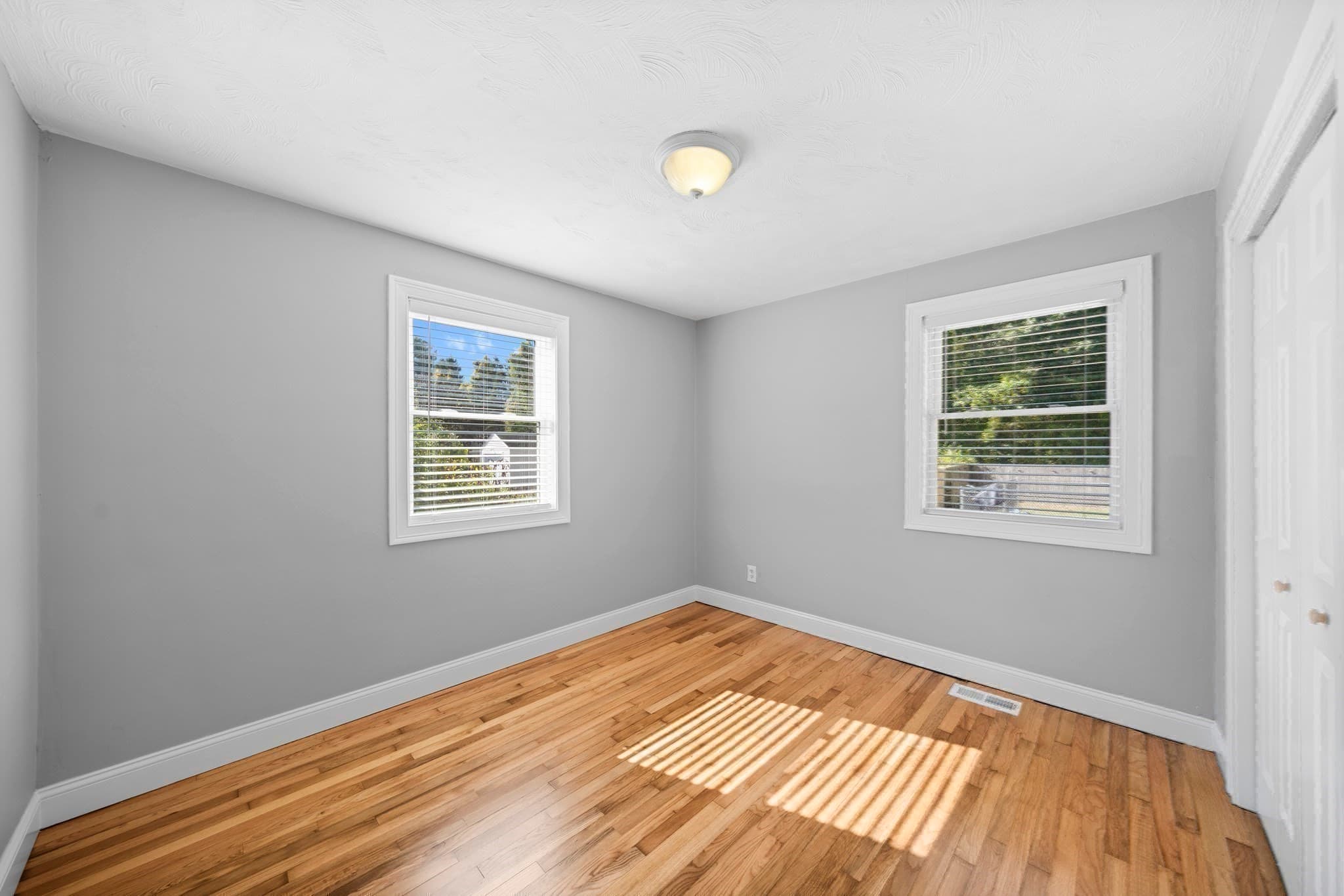 Single Family Residence at 42 Holland Dr, East Longmeadow MA 01028, East Longmeadow, photo 14 of 38
