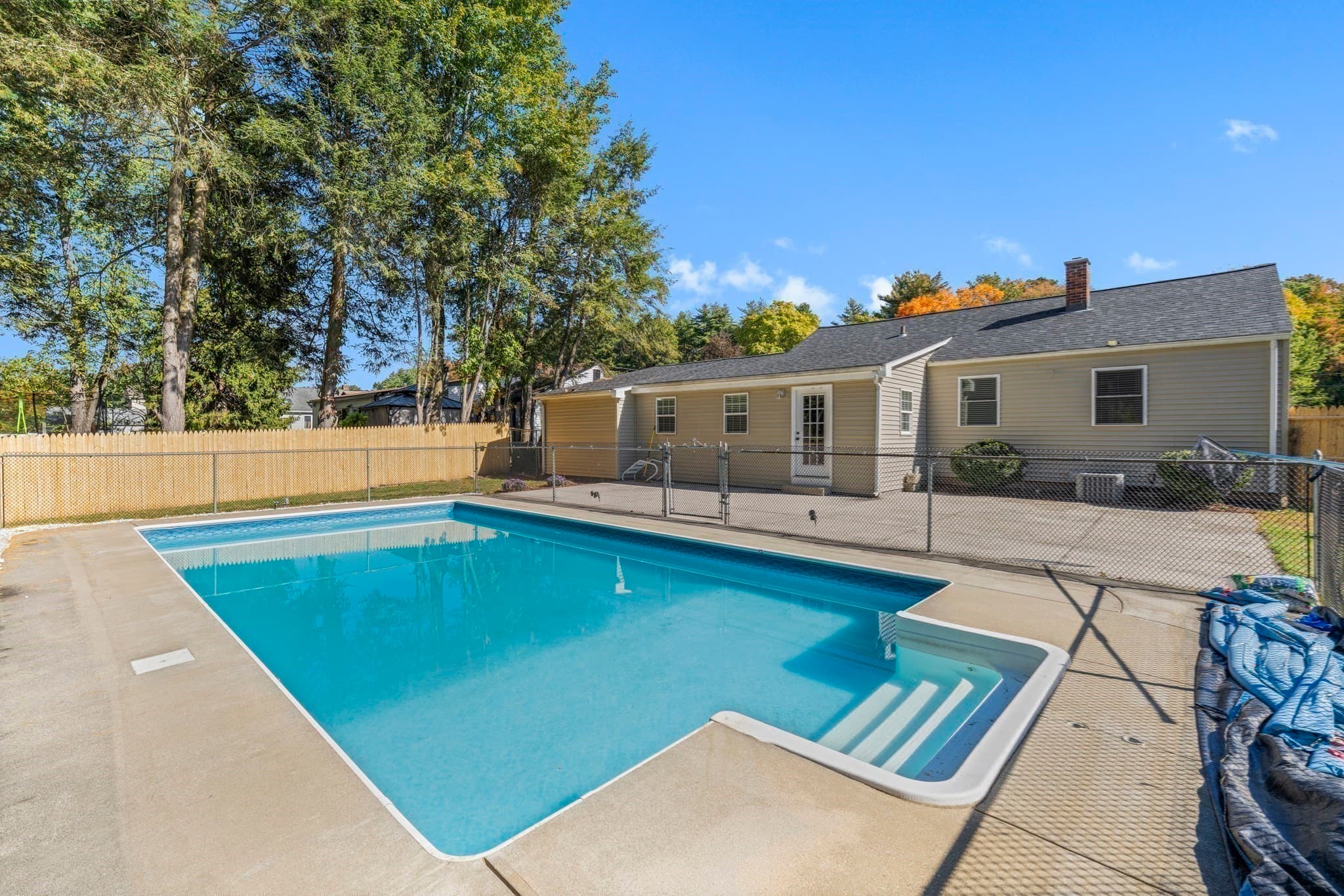 Single Family Residence at 42 Holland Dr, East Longmeadow MA 01028, East Longmeadow, photo 31 of 38