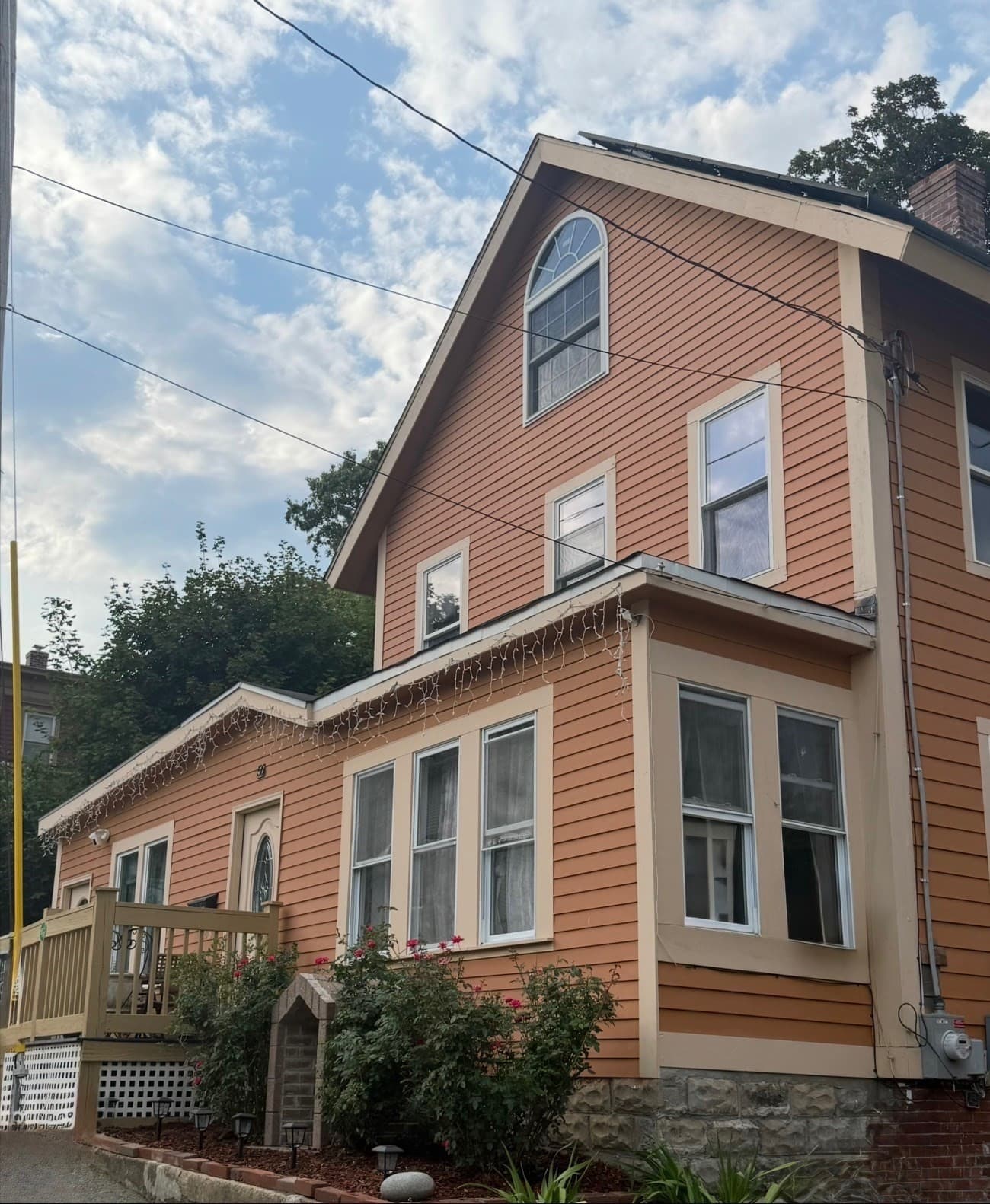 56 Orange St, Fitchburg MA 01420