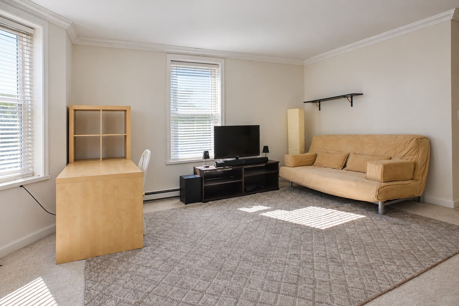 Condominium at 150 Lincoln St # 3, Worcester MA 01605, Worcester, photo 4 of 11