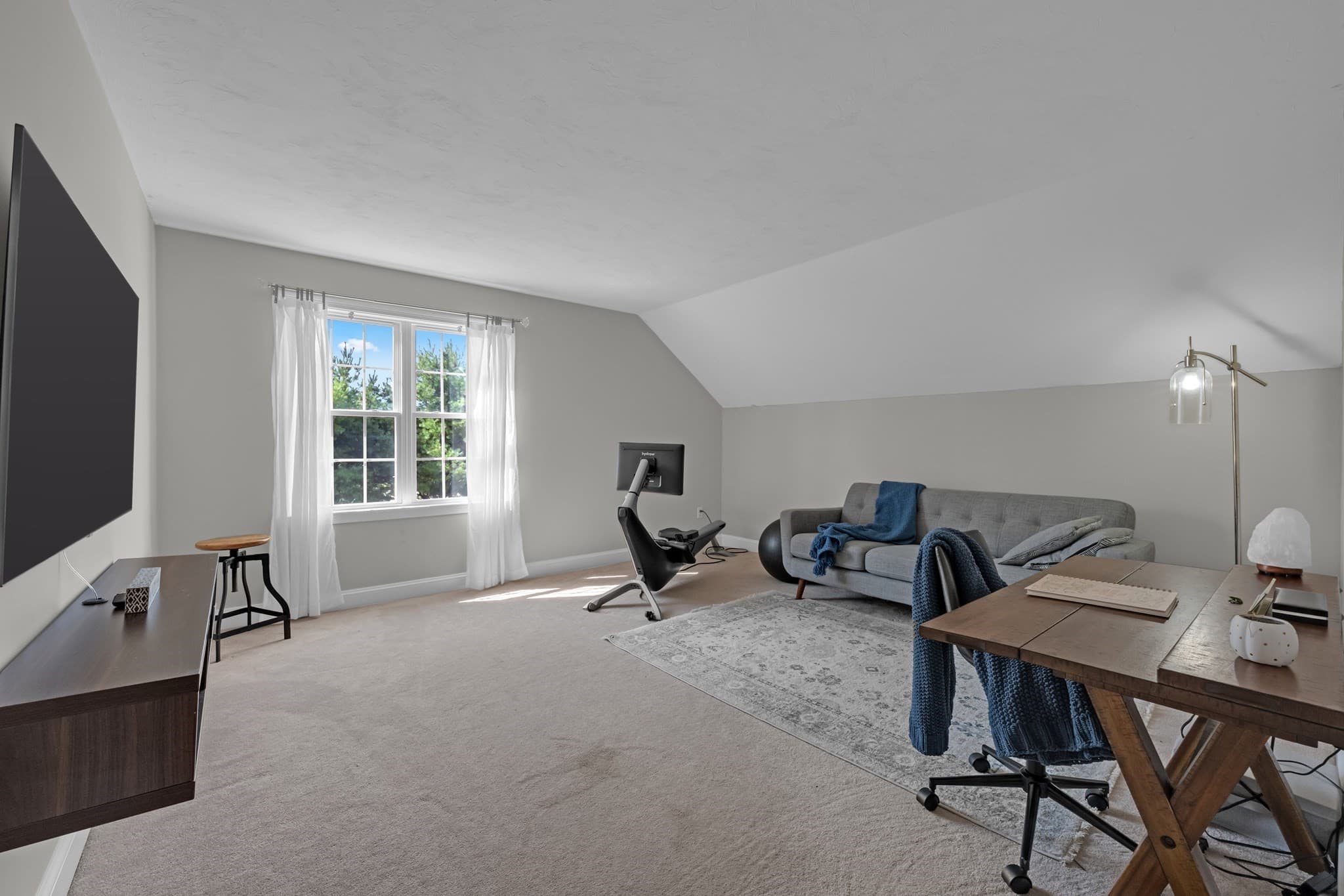 Single Family Residence at 1 Highland Ln, Sturbridge MA 01518, photo 23 of 42