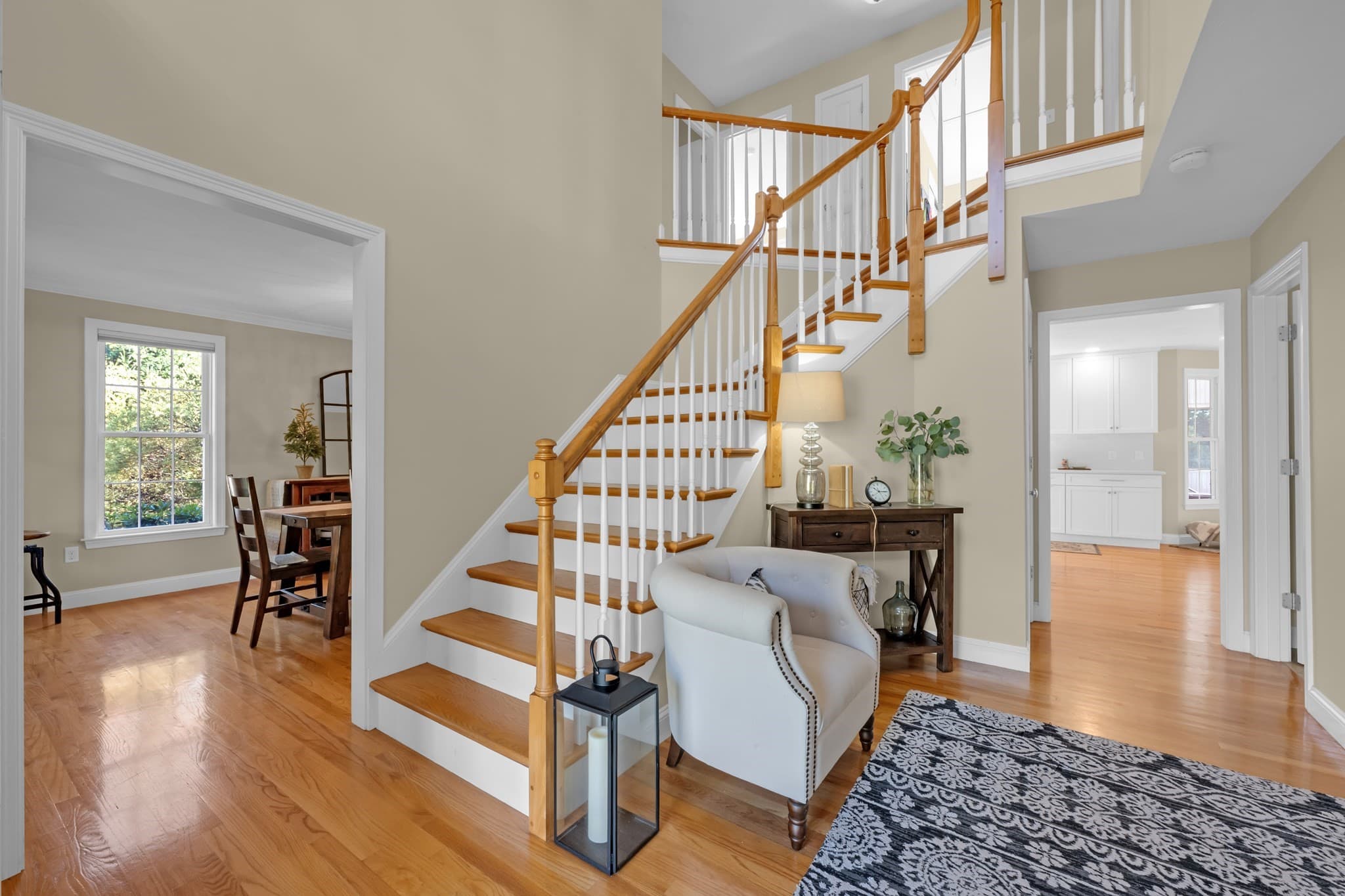 Single Family Residence at 1 Highland Ln, Sturbridge MA 01518, photo 2 of 42